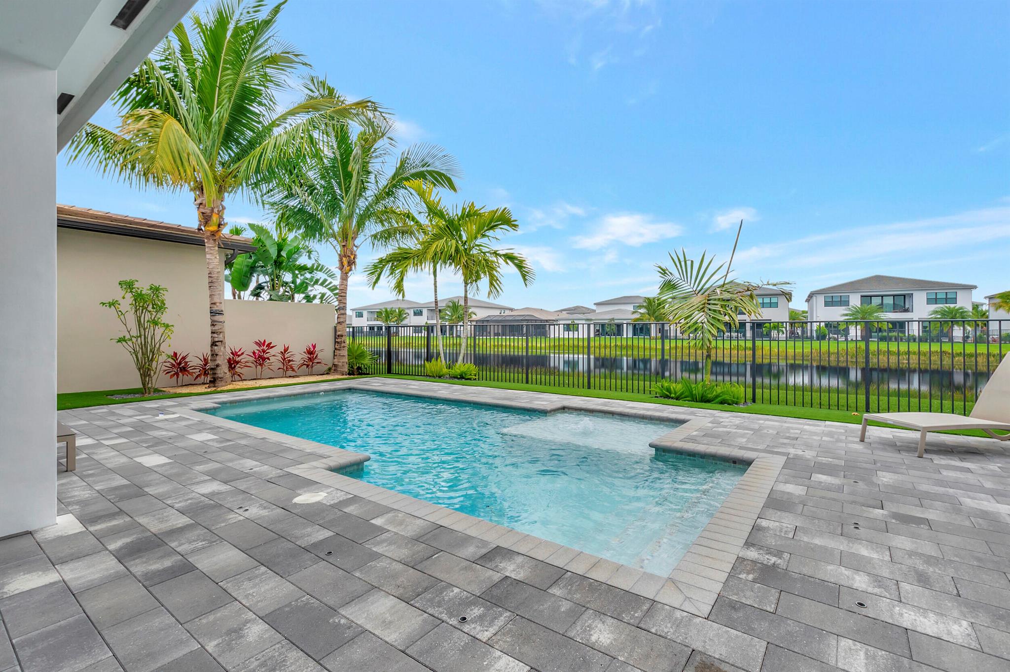 17118 Aquavera Way