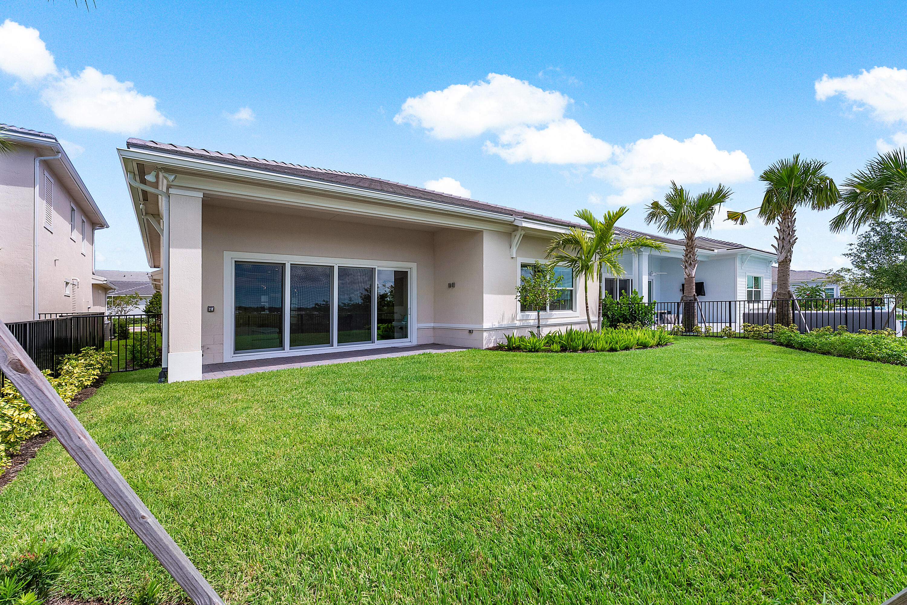 12618 Nautilus Circle