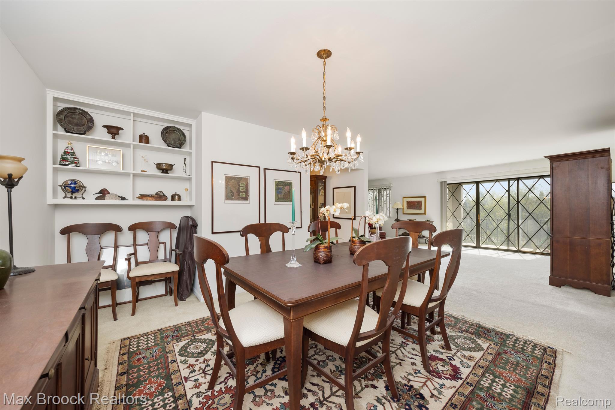 42160 WOODWARD Avenue 8