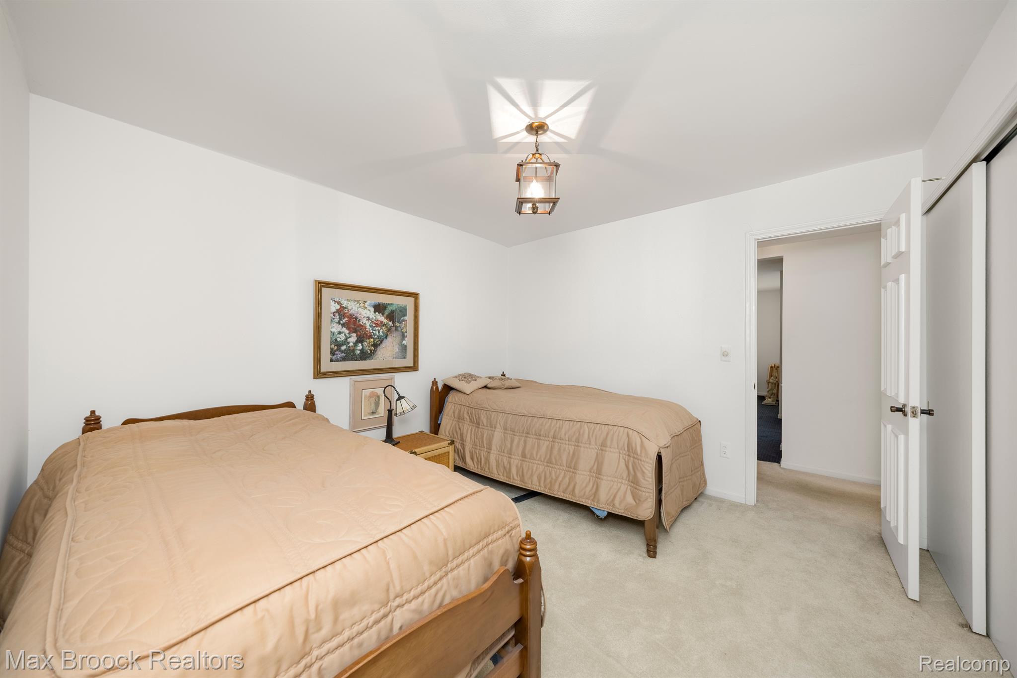 42160 WOODWARD Avenue 8