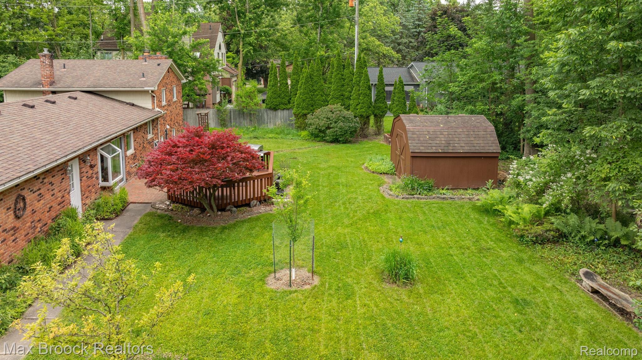 6815 BROCKHURST Boulevard