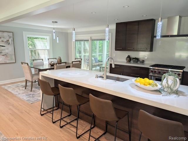 1054 Saxon Drive