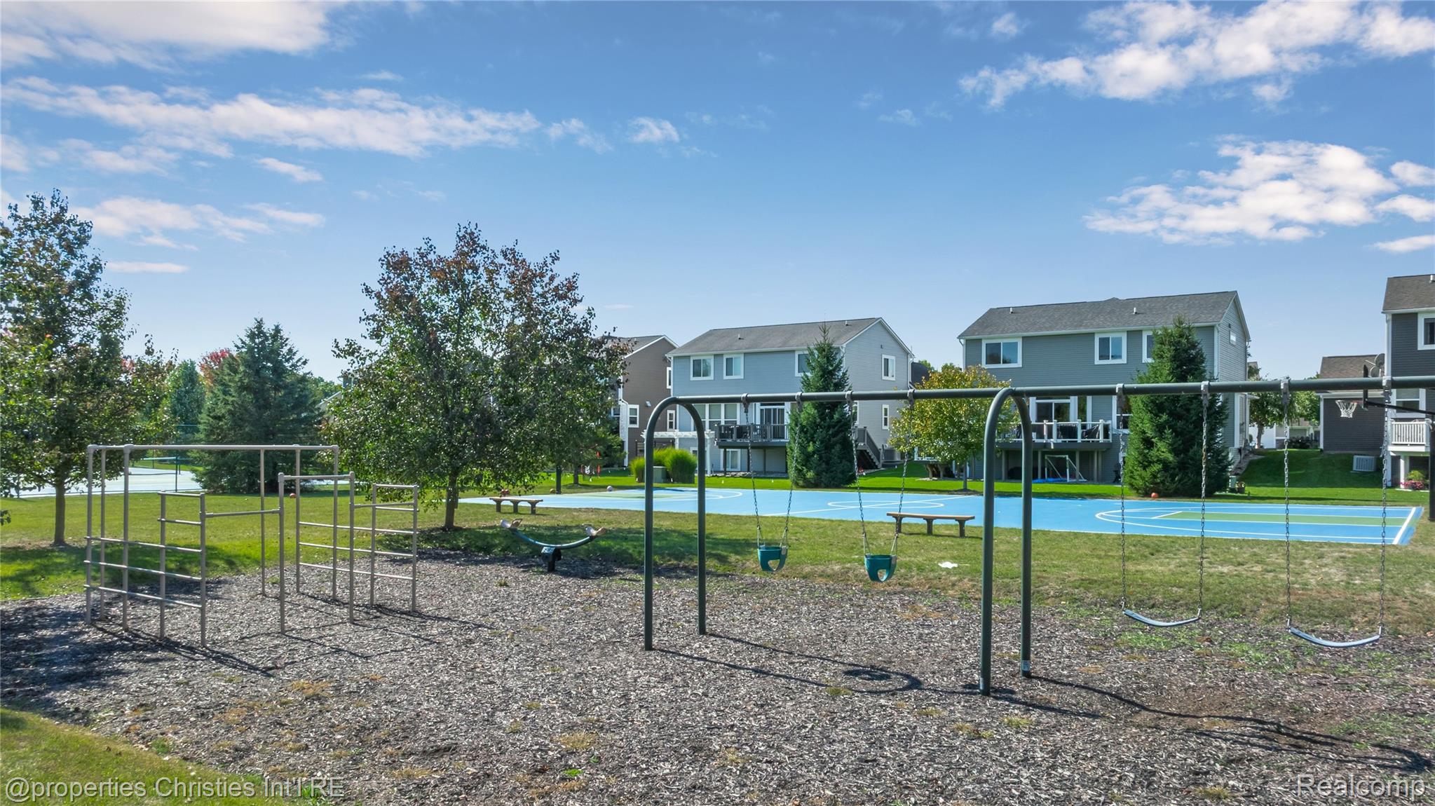 1010 Riverside Street