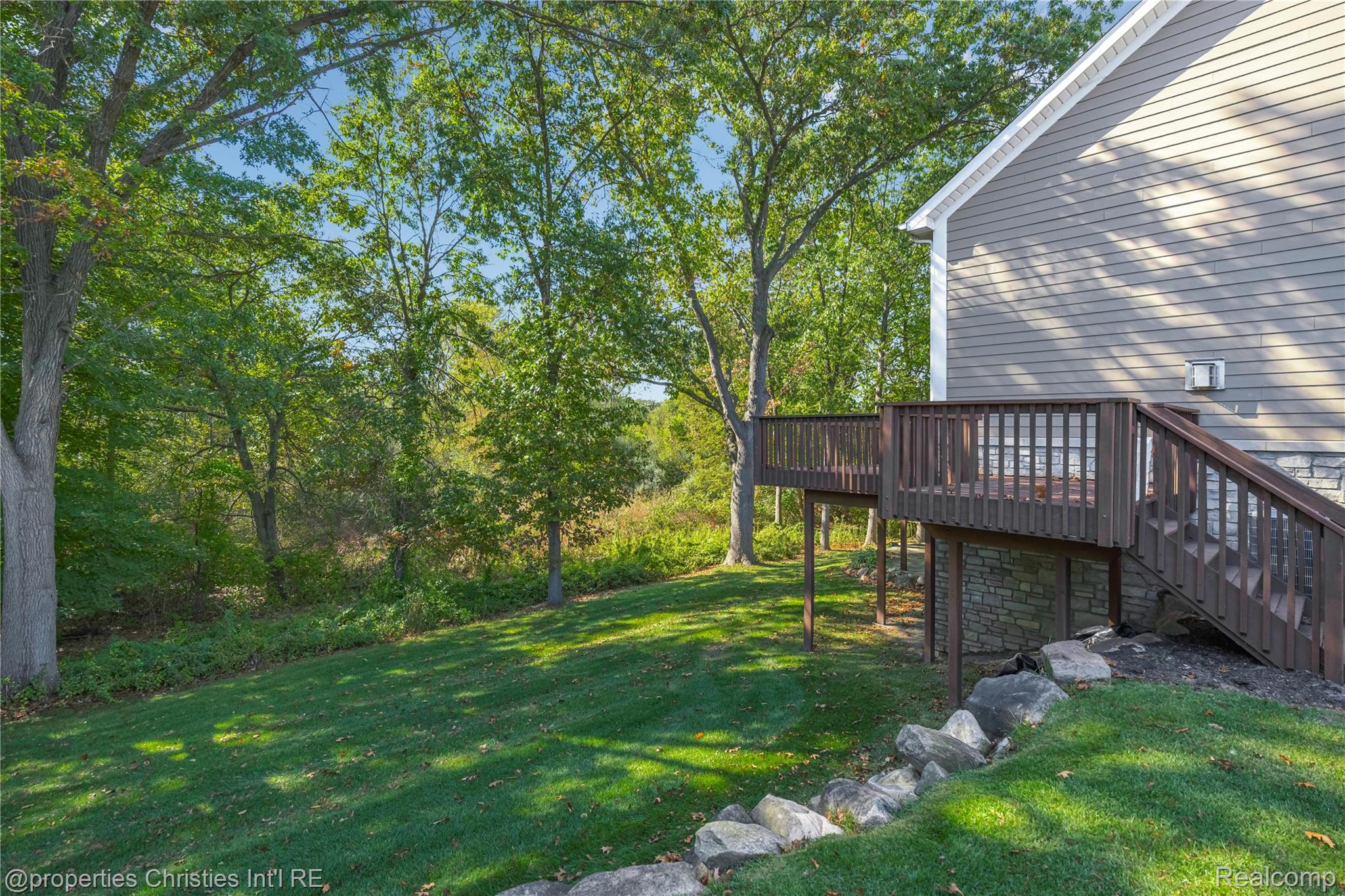 1010 Riverside Street