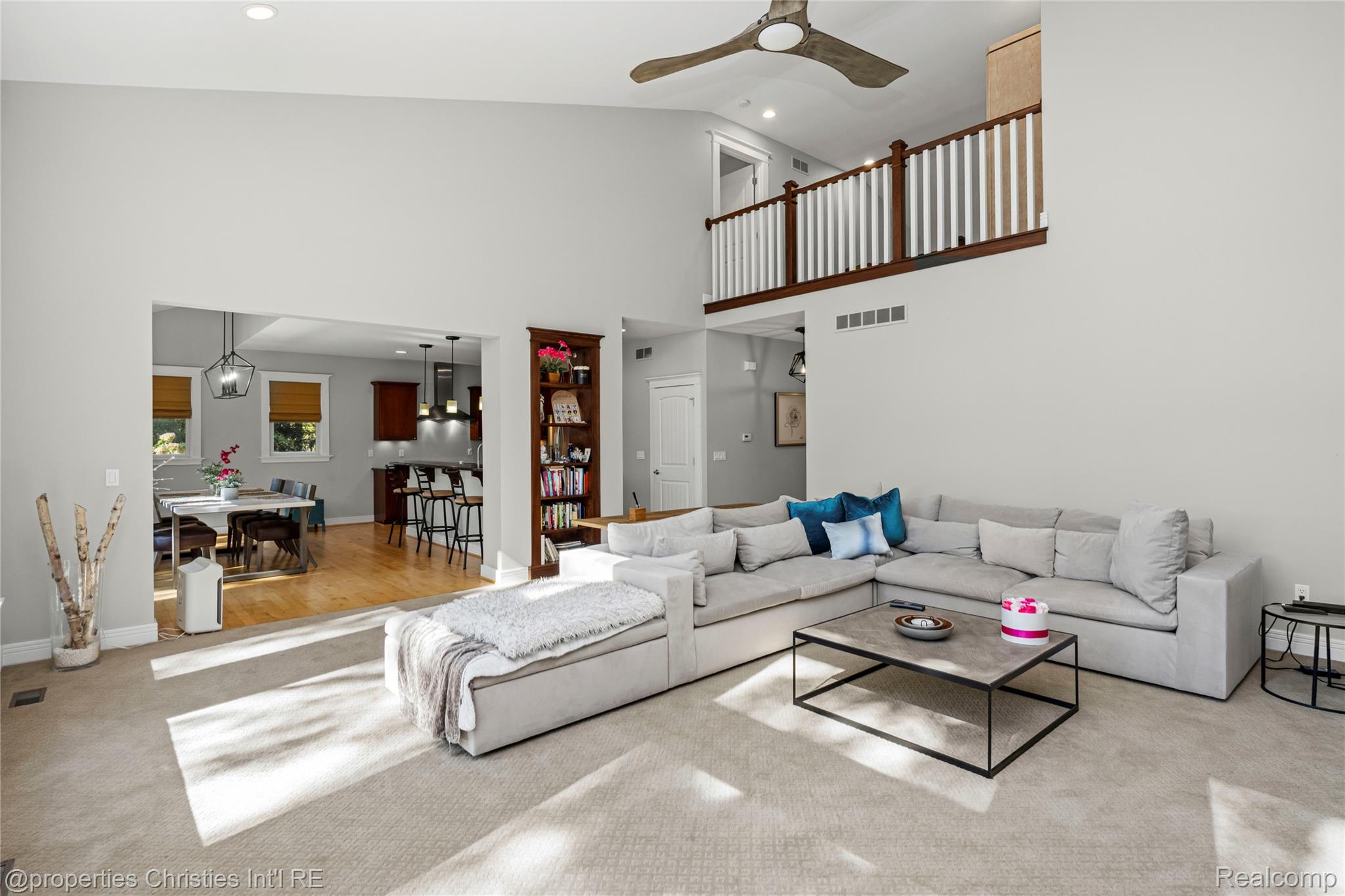 1010 Riverside Street