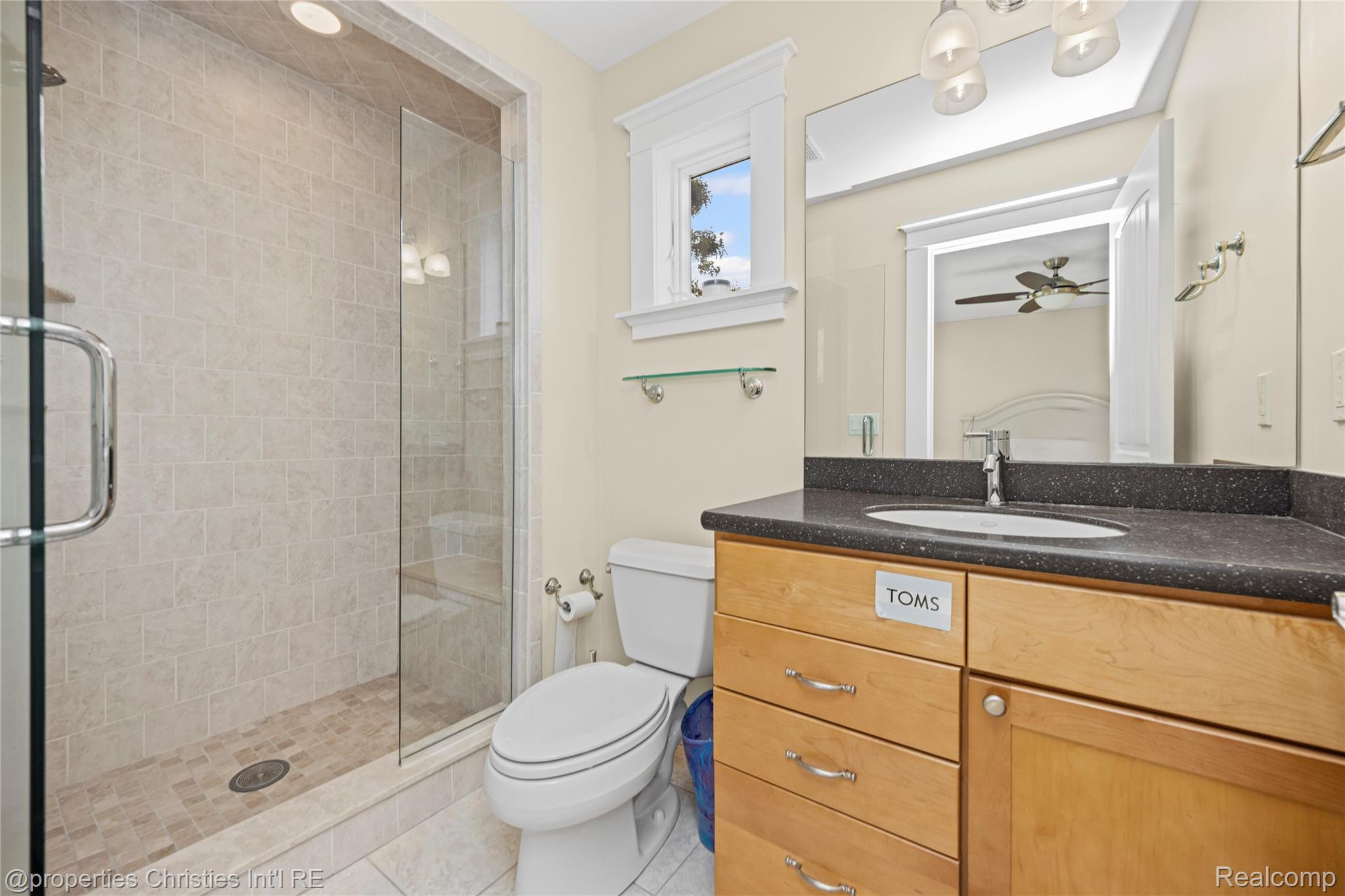 1010 Riverside Street