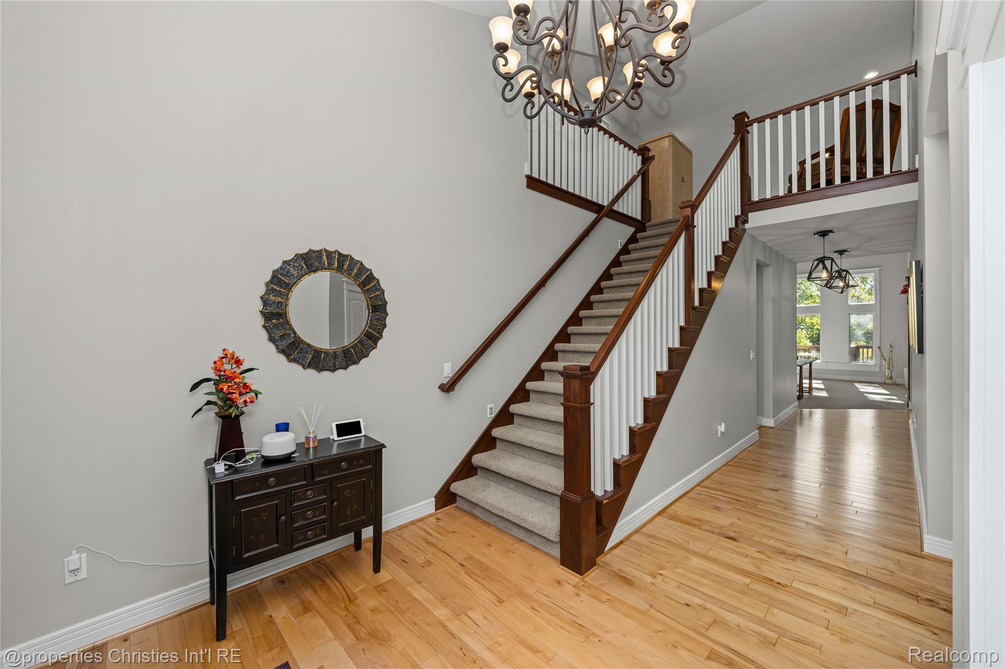 1010 Riverside Street