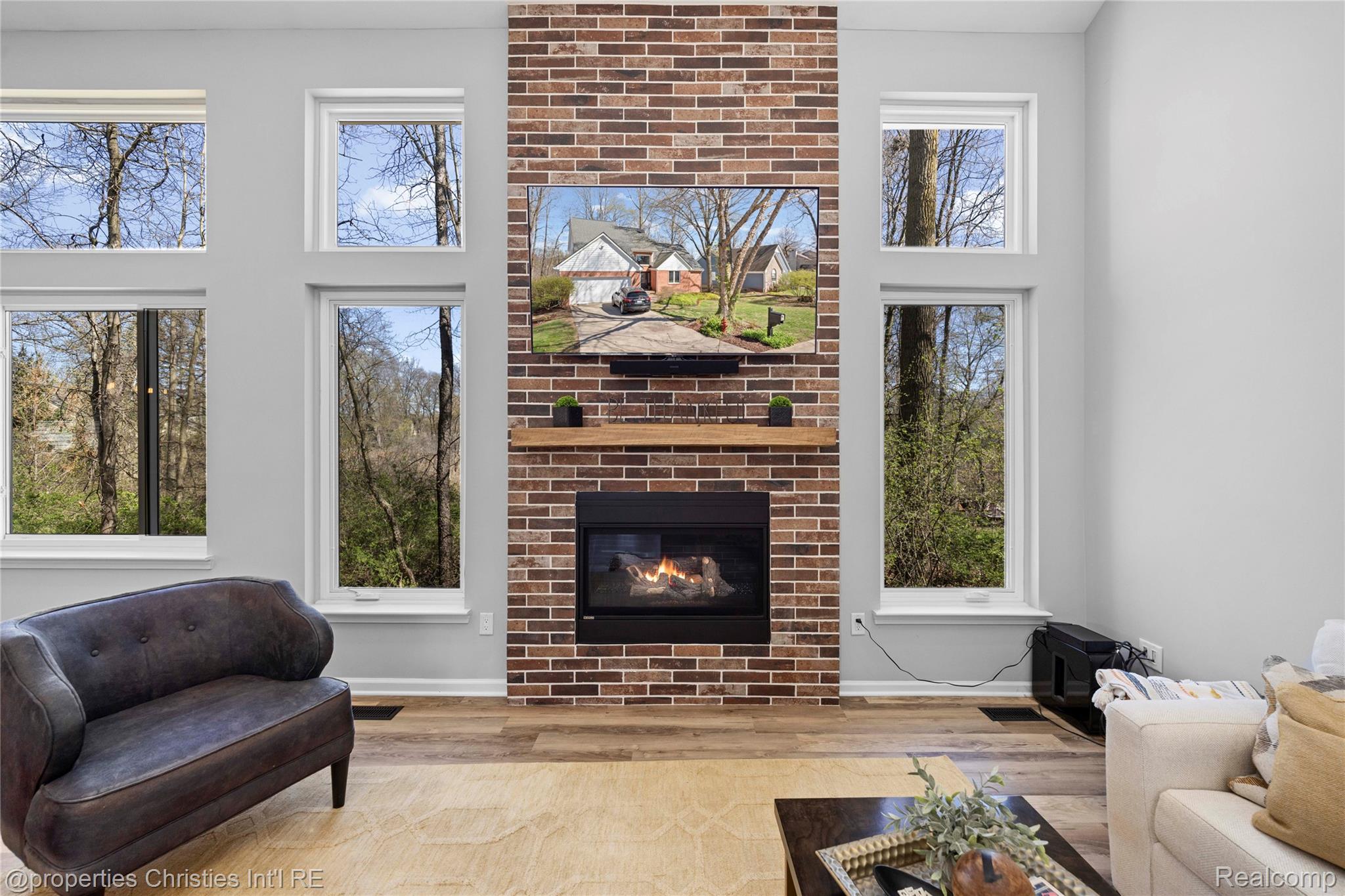 3160 W Ridge Court