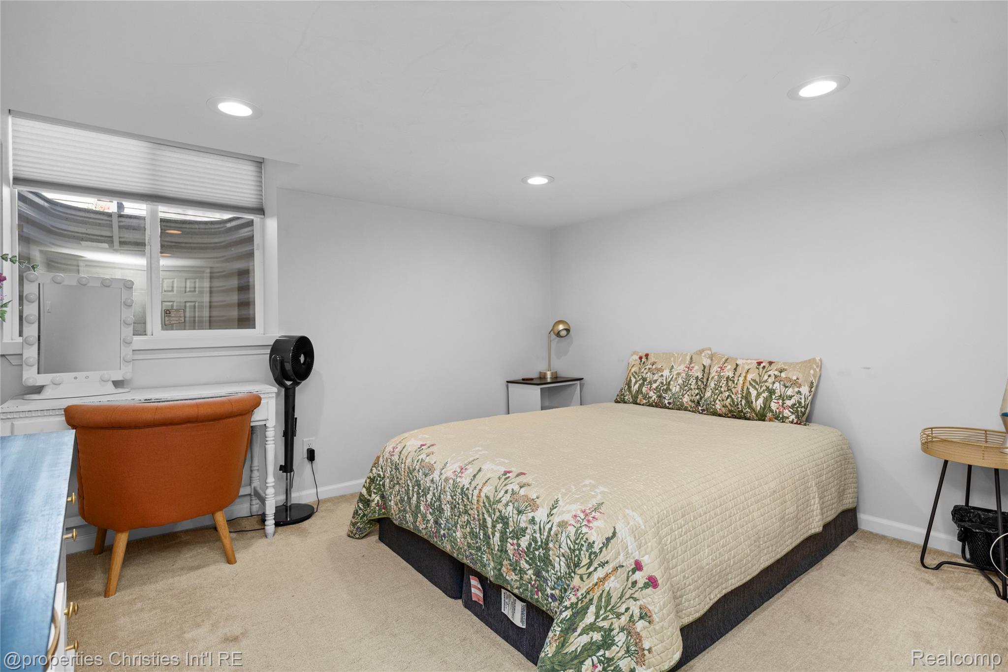 3160 W Ridge Court
