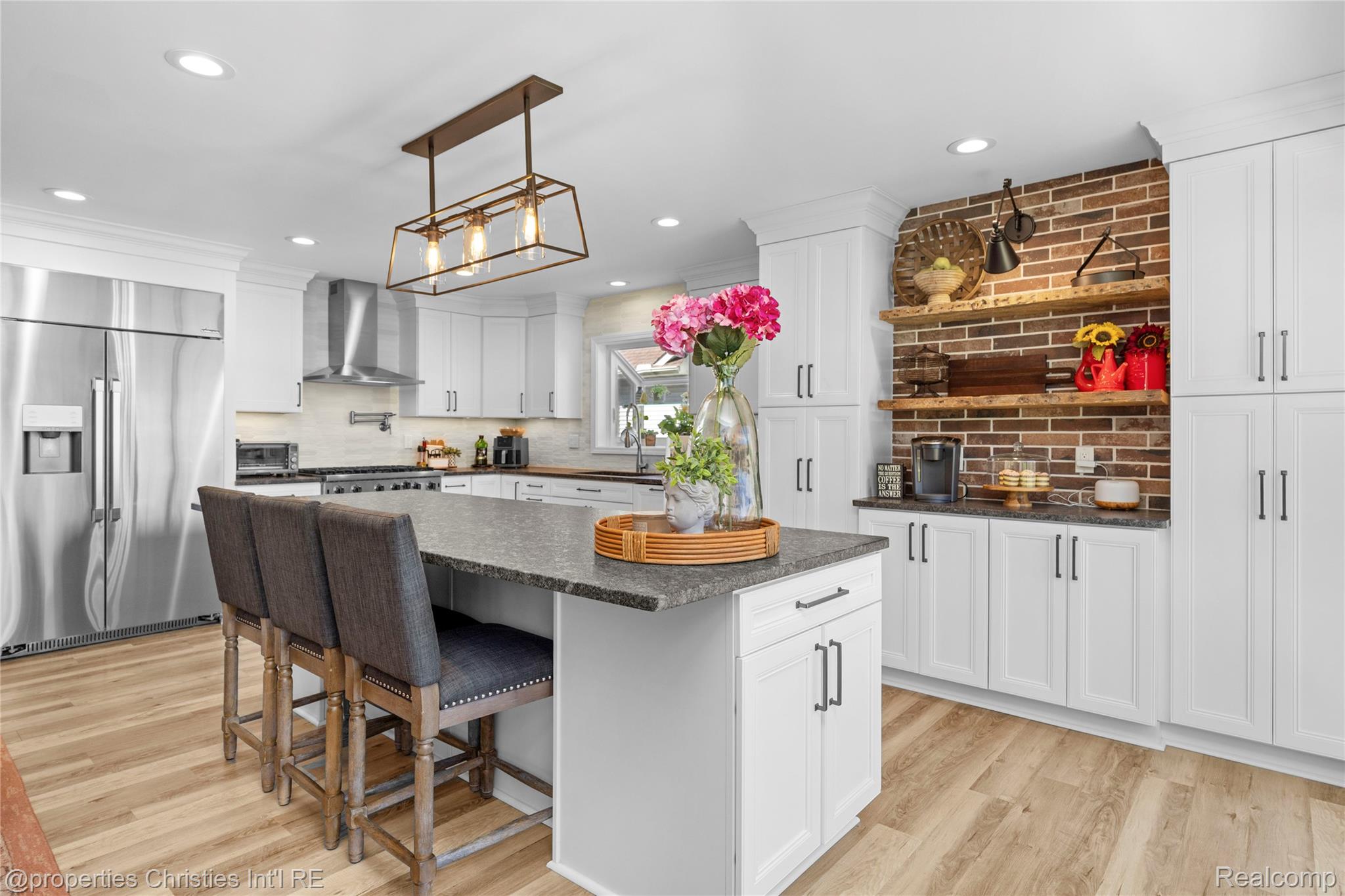 3160 W Ridge Court