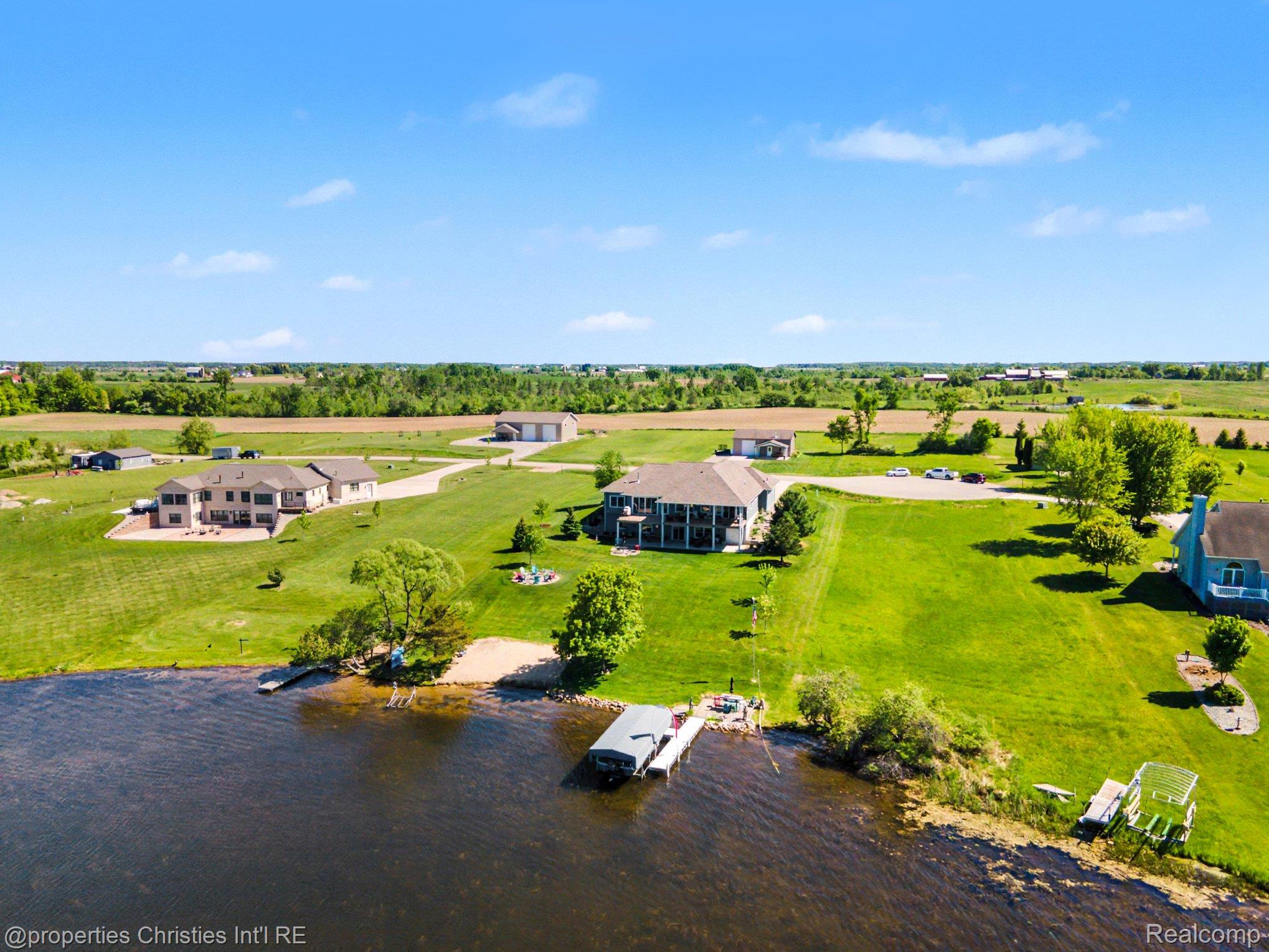 2260 Willow Bay Lane