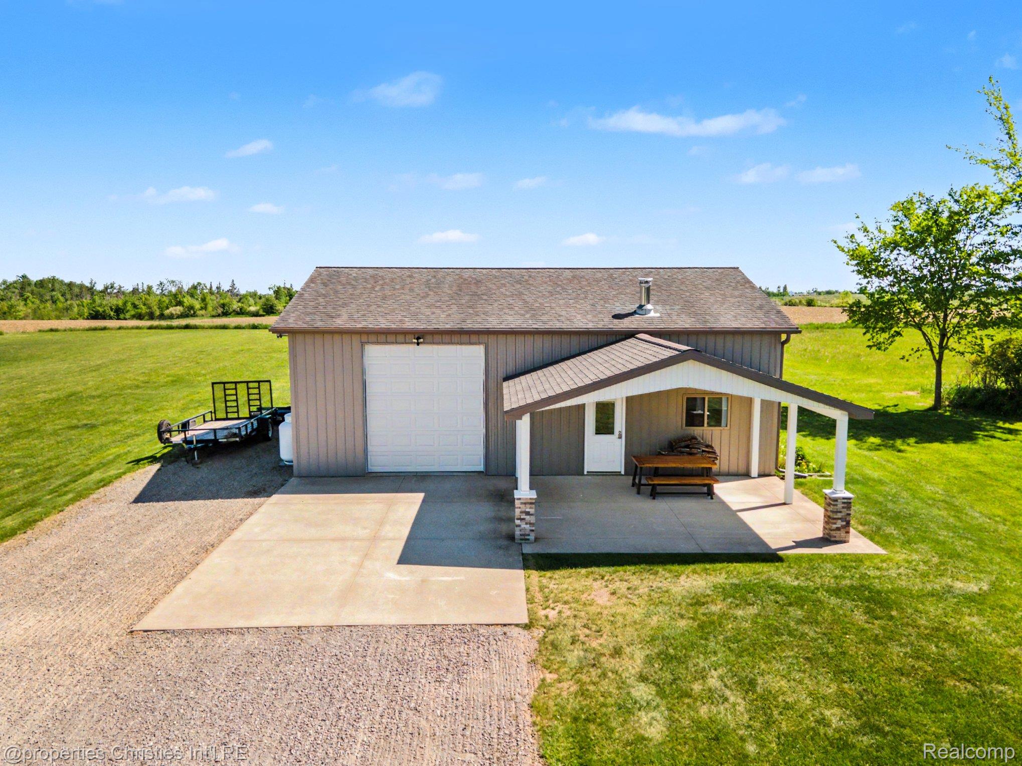 2260 Willow Bay Lane