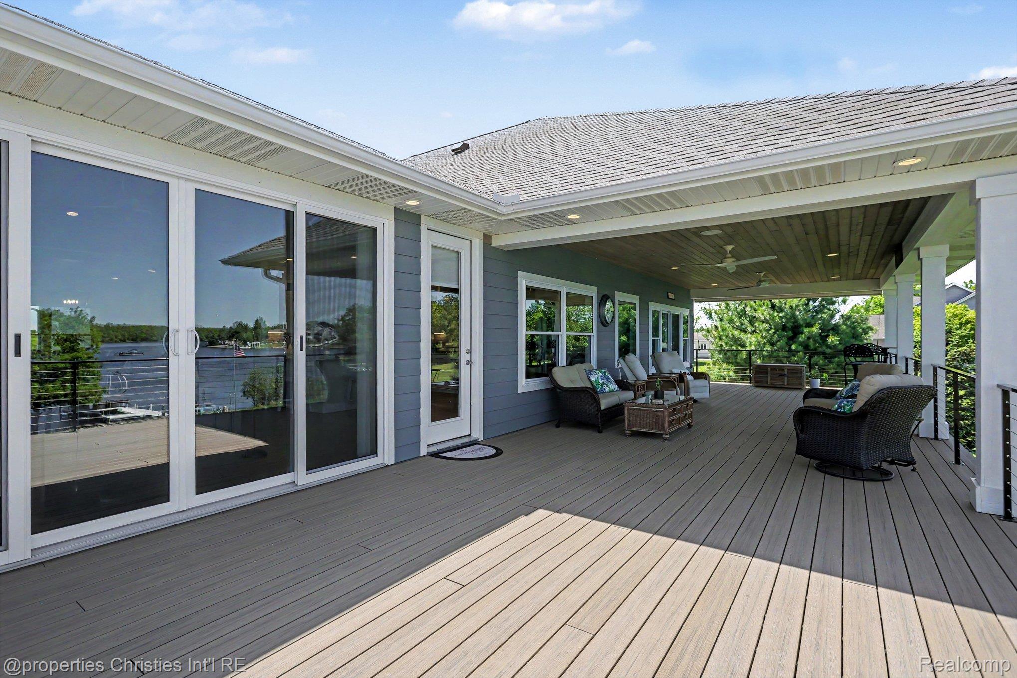 2260 Willow Bay Lane