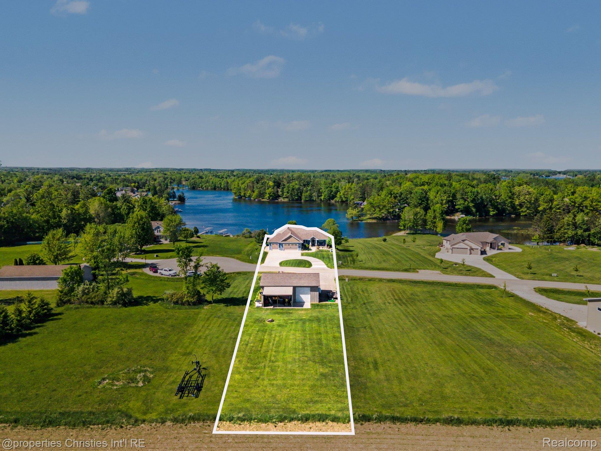 2260 Willow Bay Lane