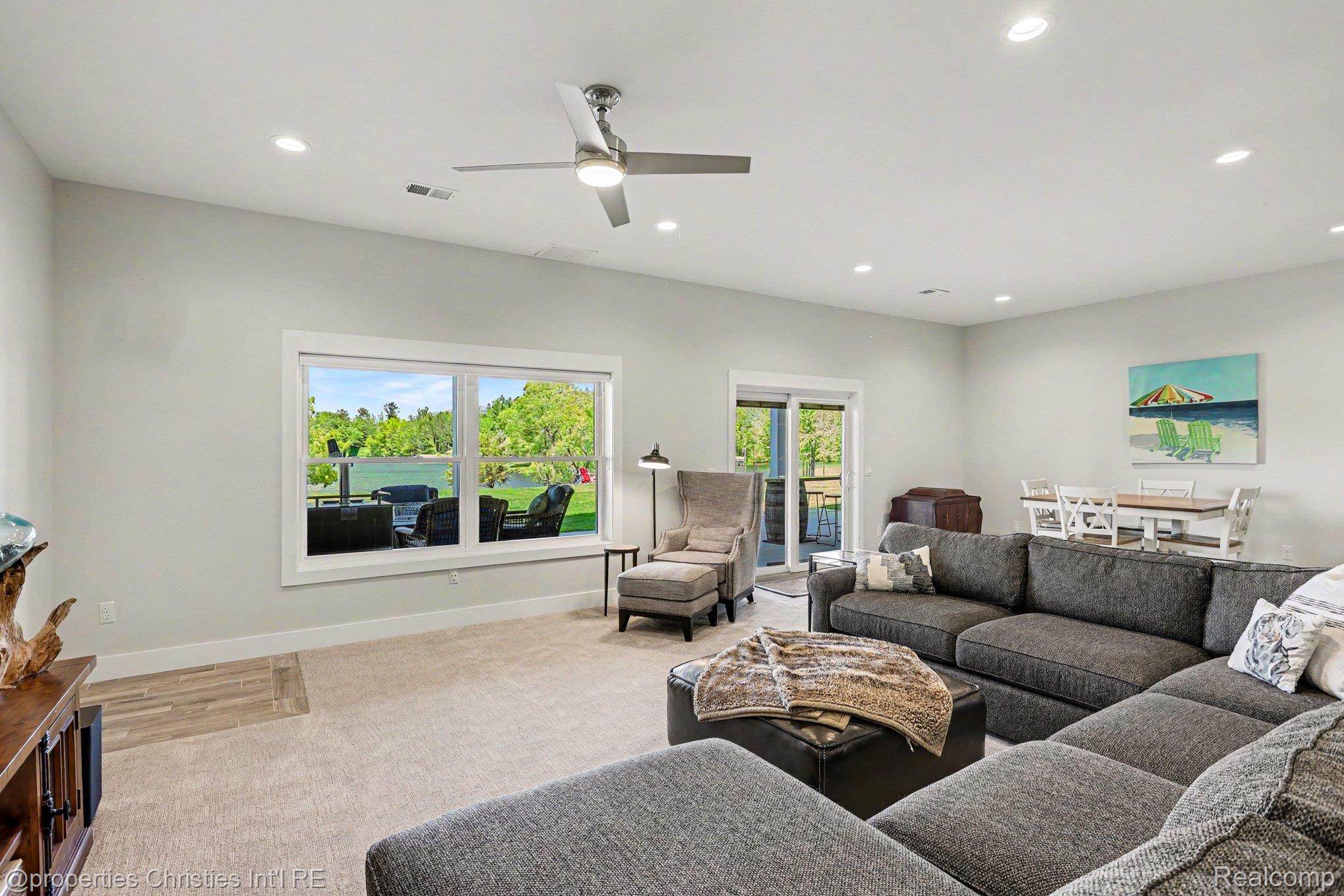 2260 Willow Bay Lane