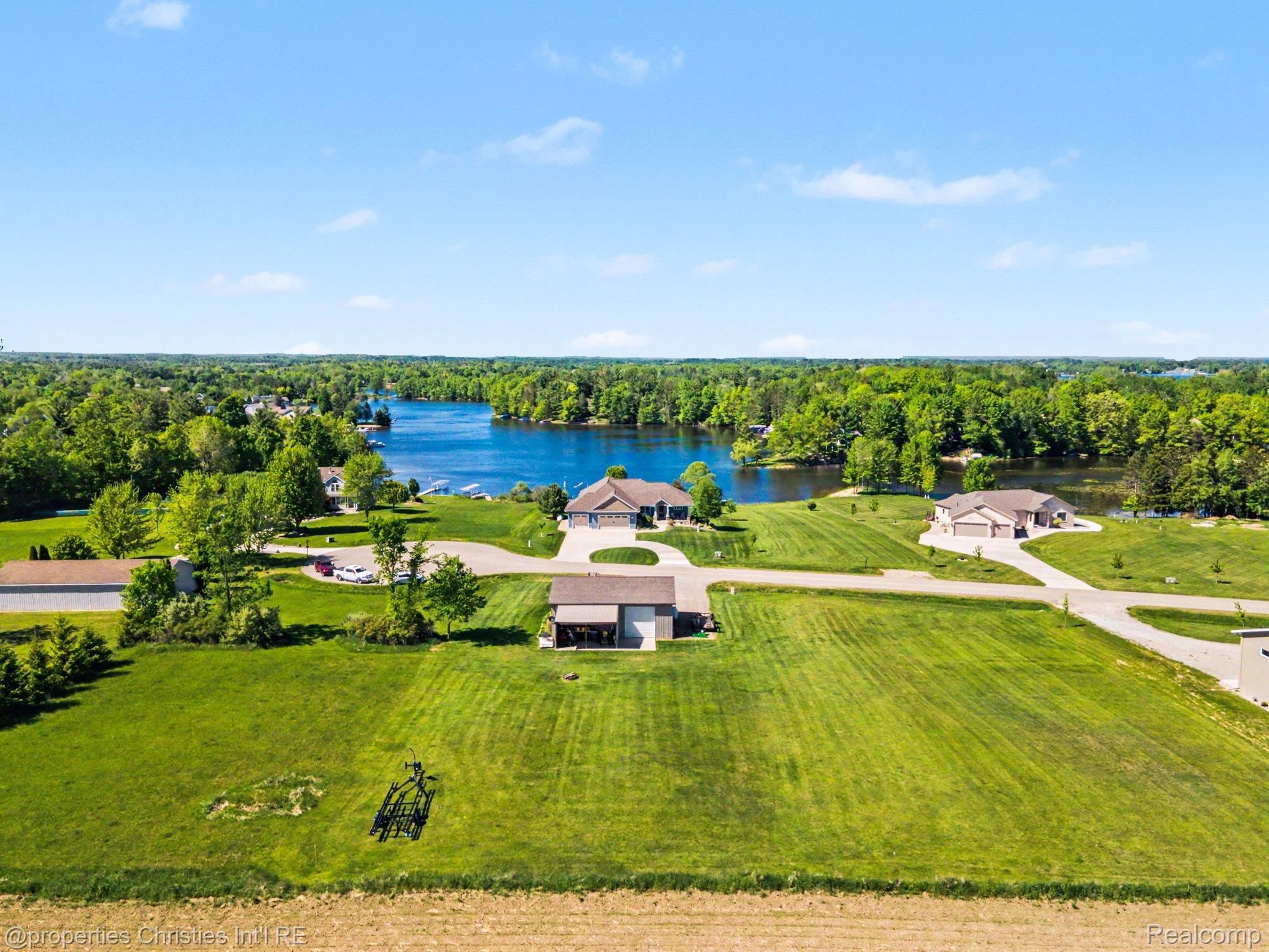 2260 Willow Bay Lane