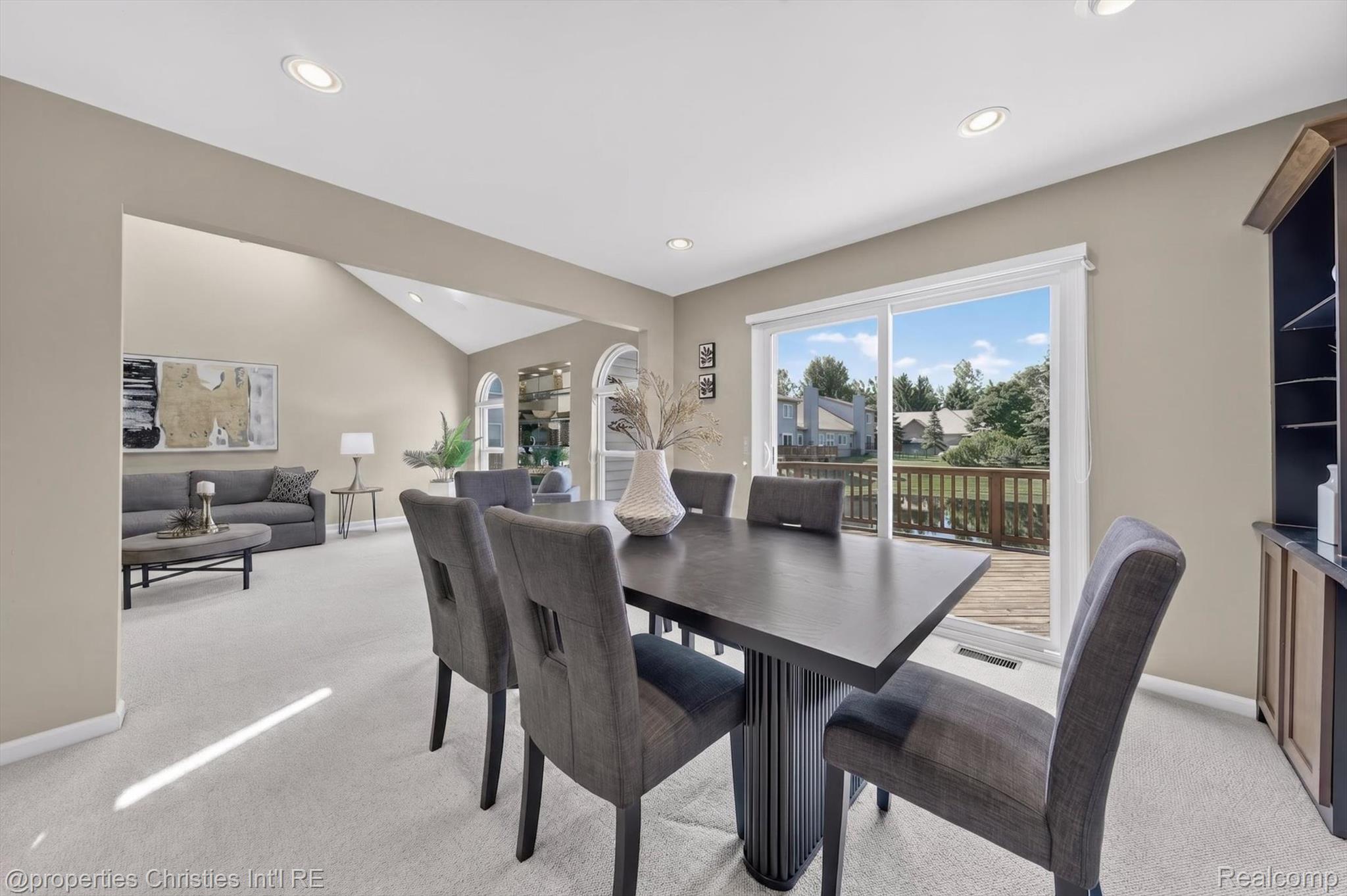 237 Winslow Circle