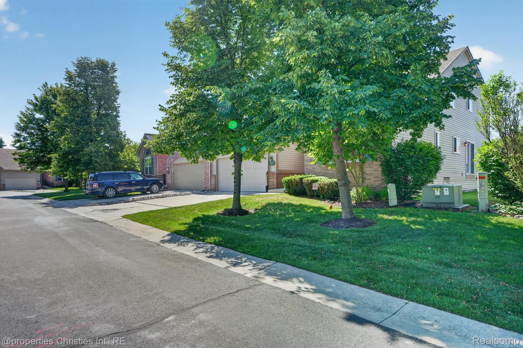 237 Winslow Circle