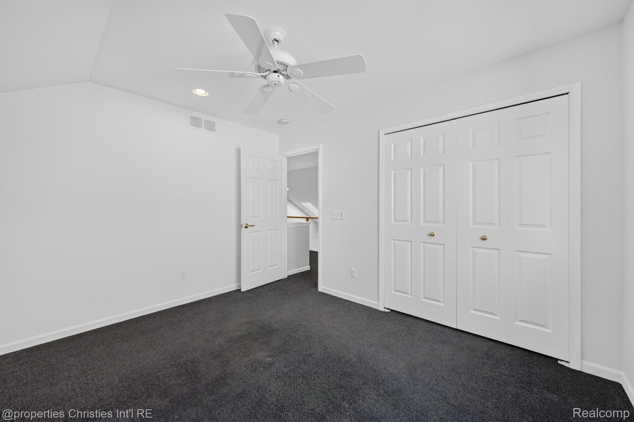 237 Winslow Circle