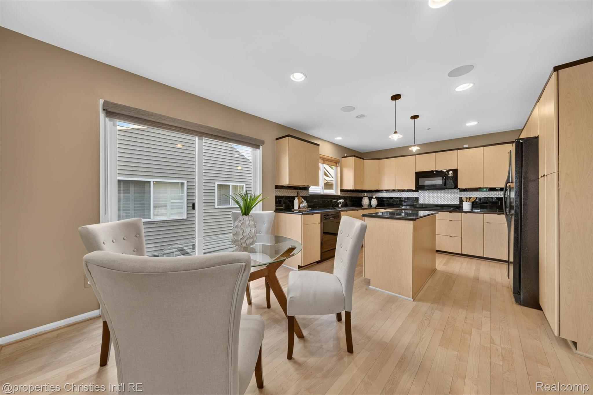 237 Winslow Circle