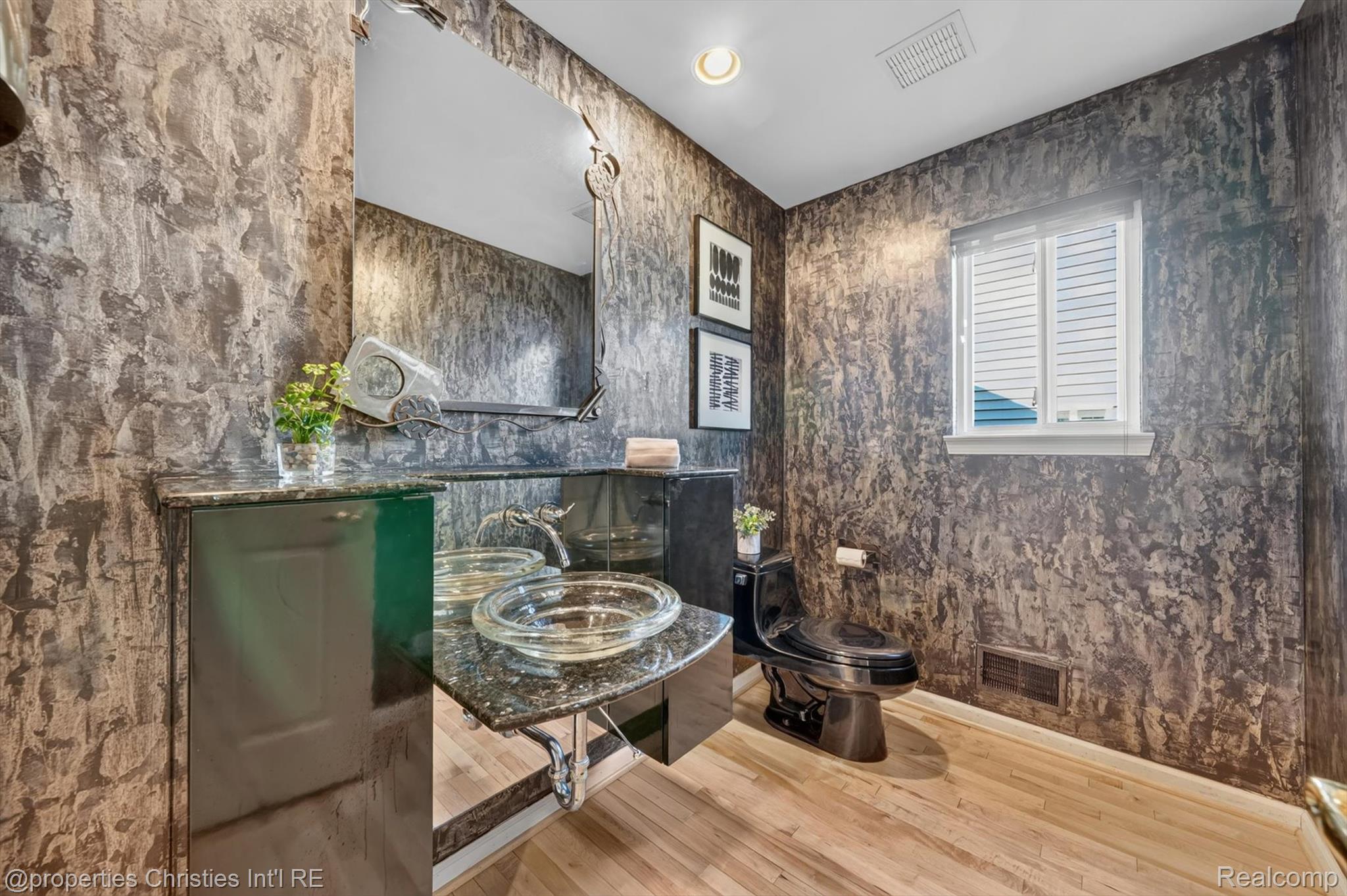 237 Winslow Circle
