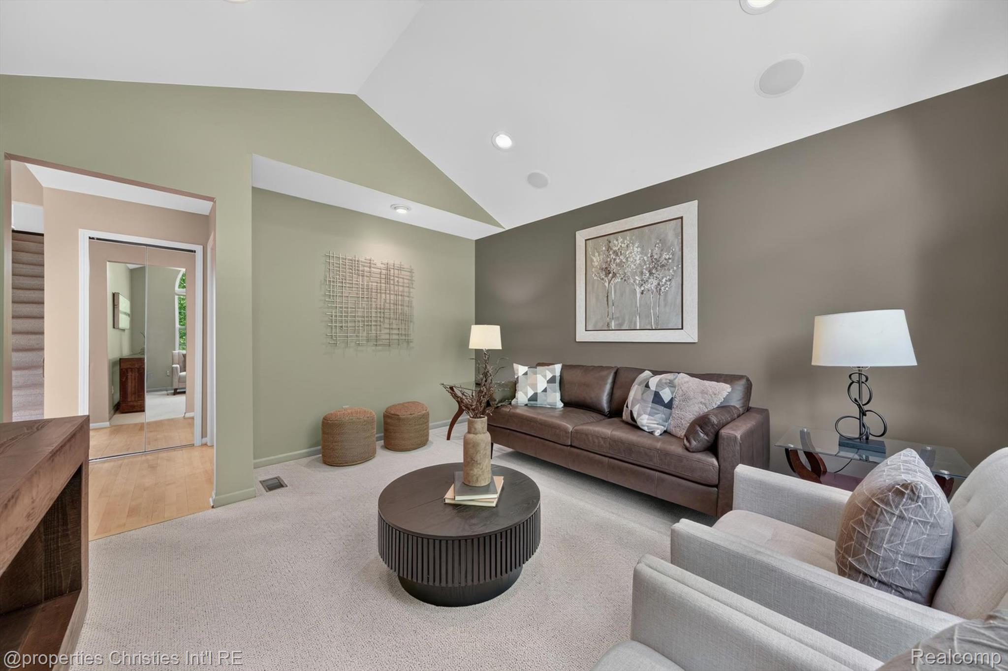 237 Winslow Circle