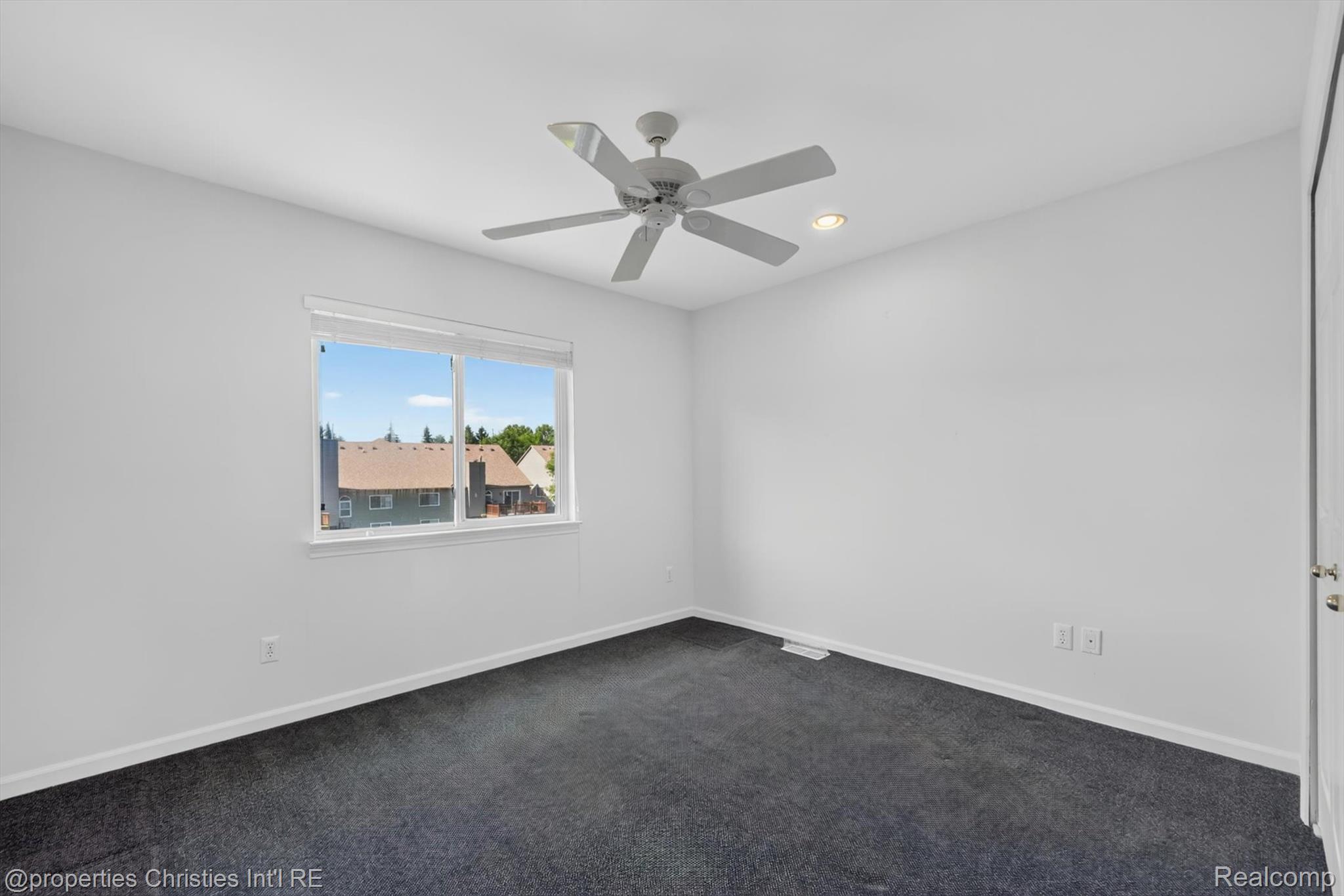 237 Winslow Circle