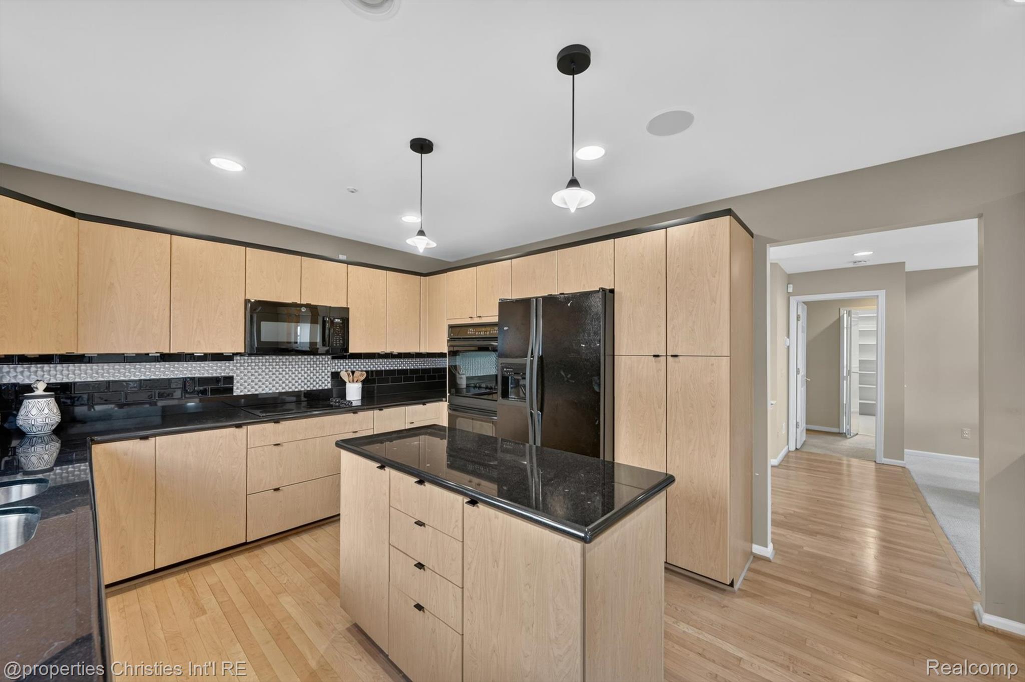 237 Winslow Circle