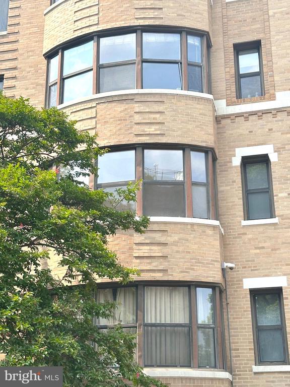 2515 K STREET NW 205
