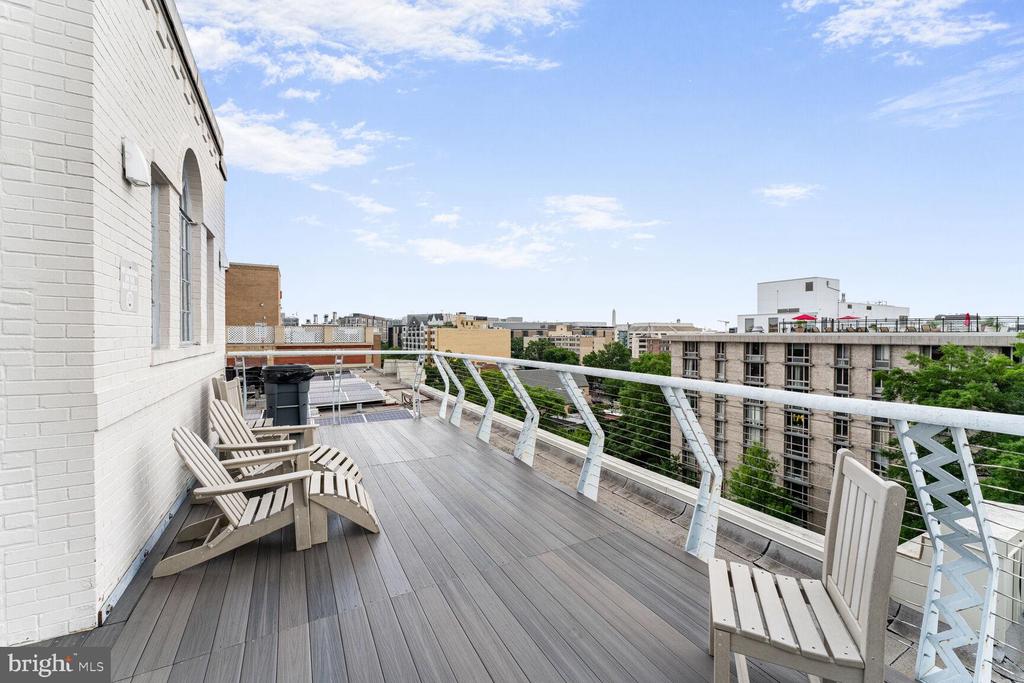 2515 K STREET NW 205