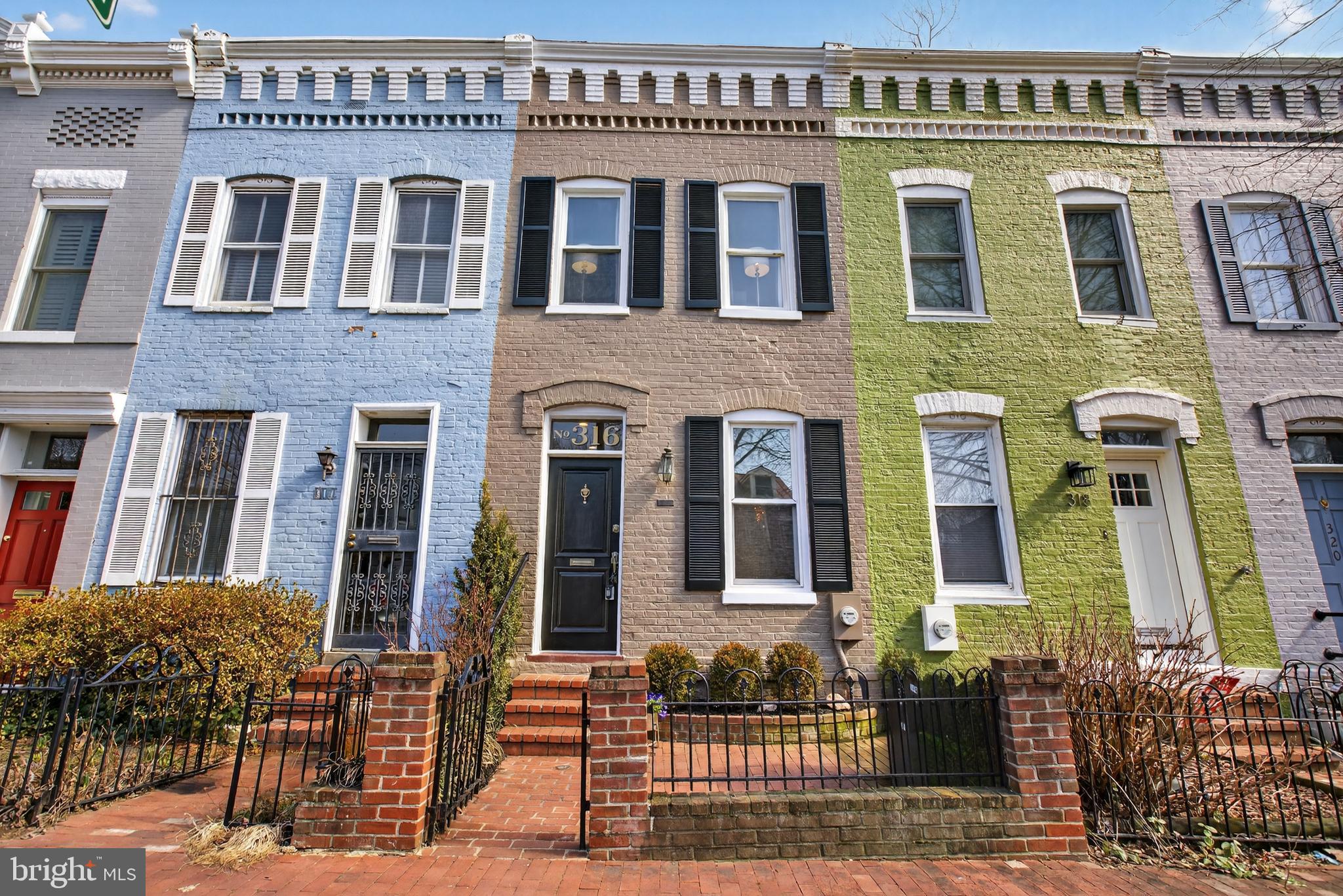 316 11TH STREET SE