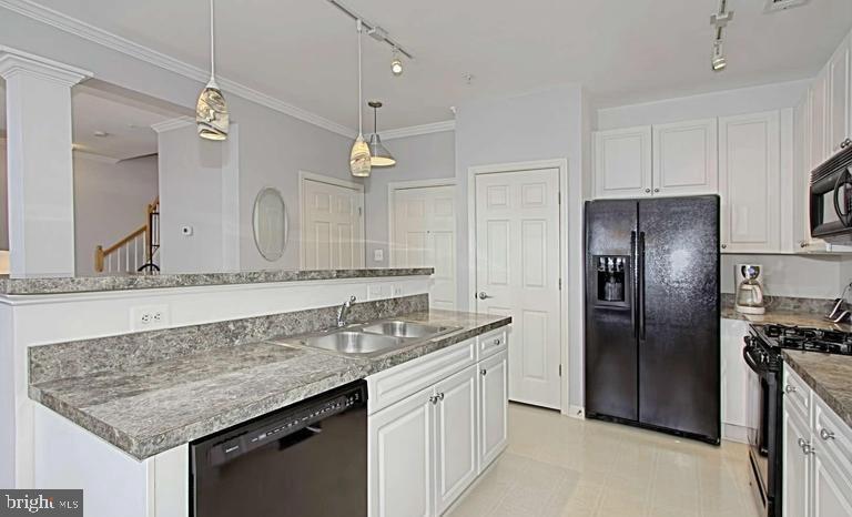 2651 PARK TOWER DRIVE 305