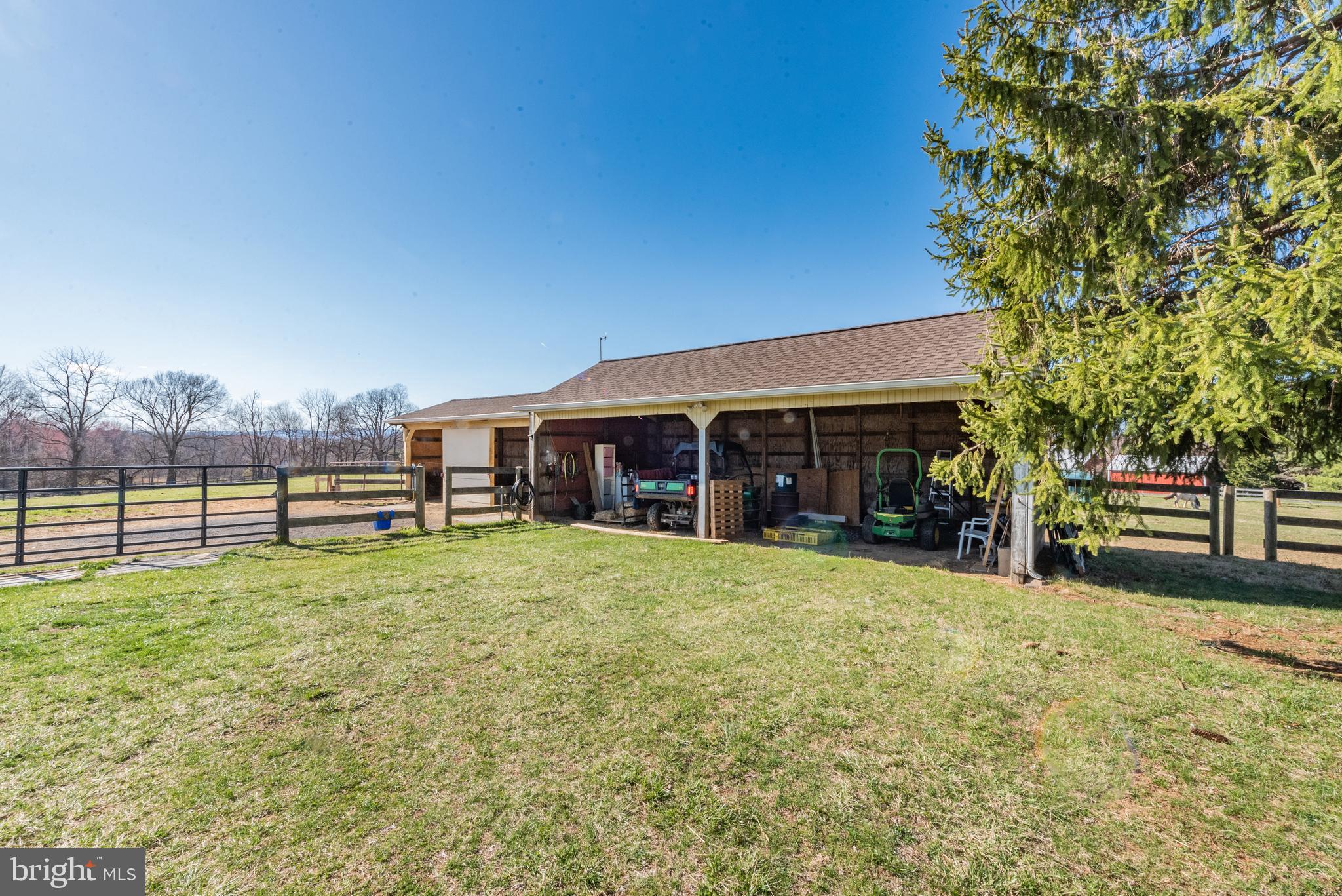 17029 HAMILTON STATION ROAD