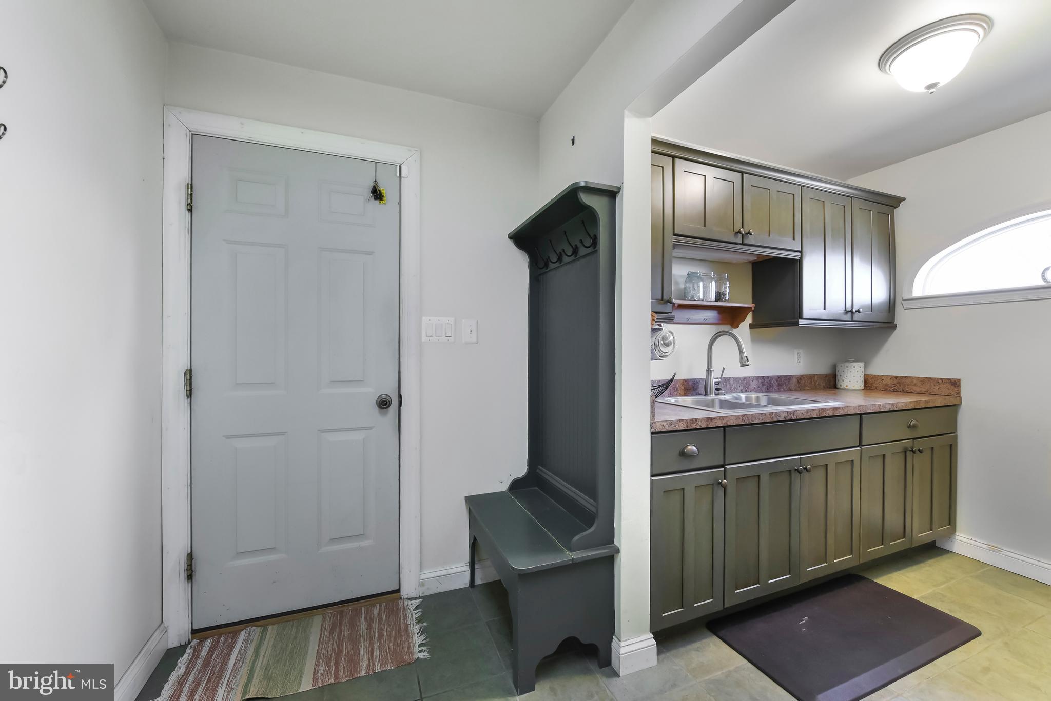17029 HAMILTON STATION ROAD
