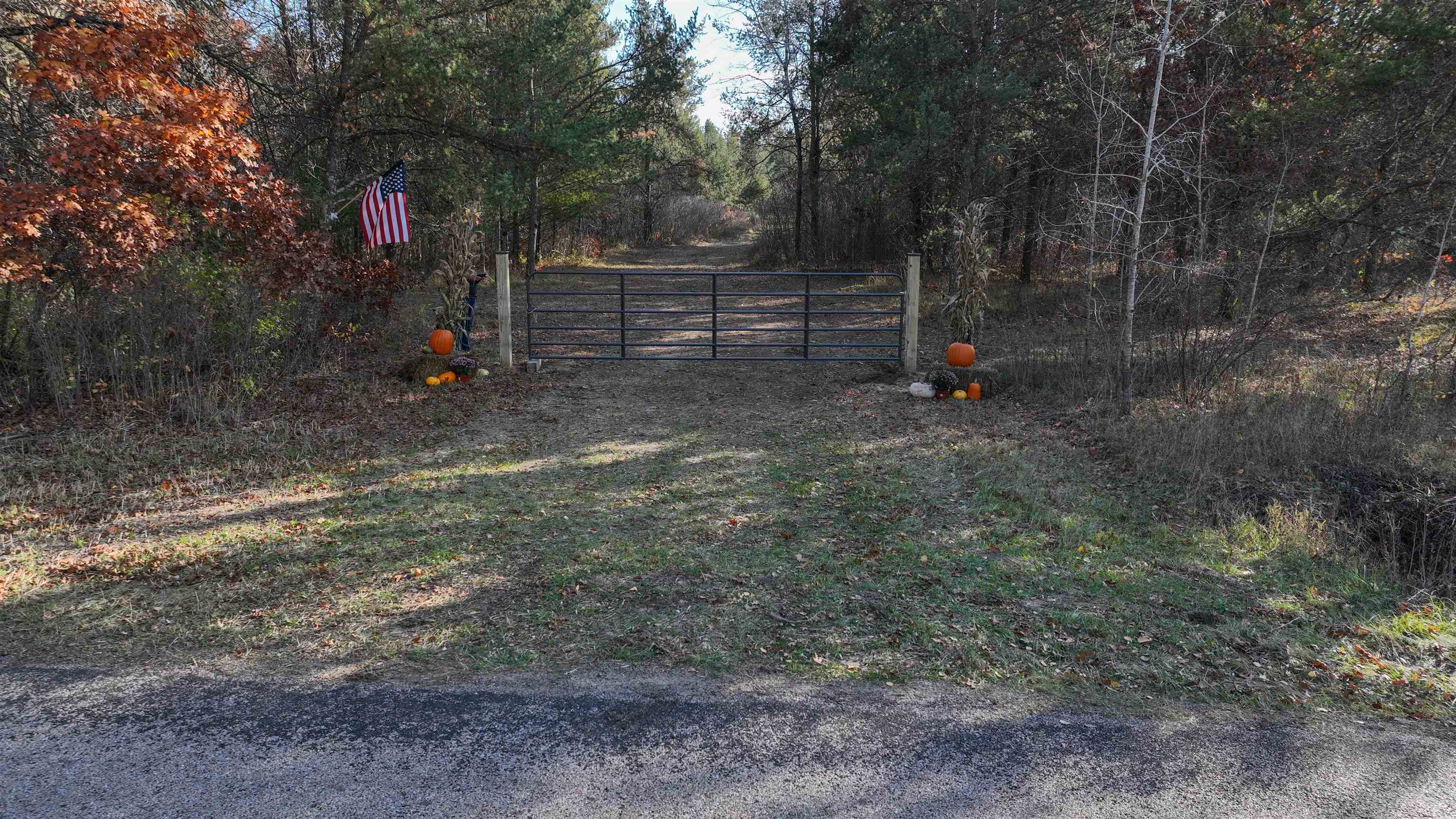 N8438 9th Avenue S