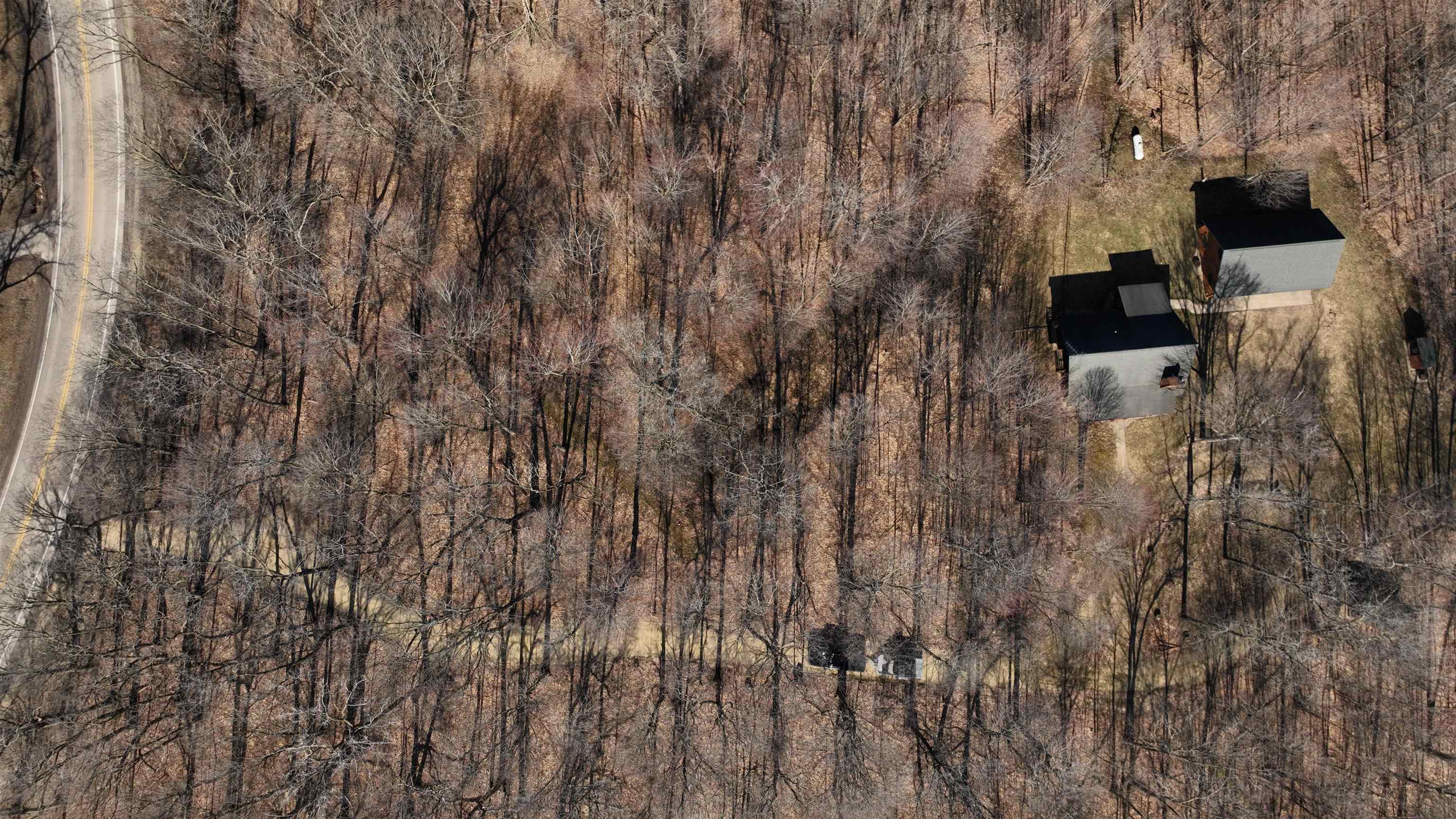 6582 Highway 33