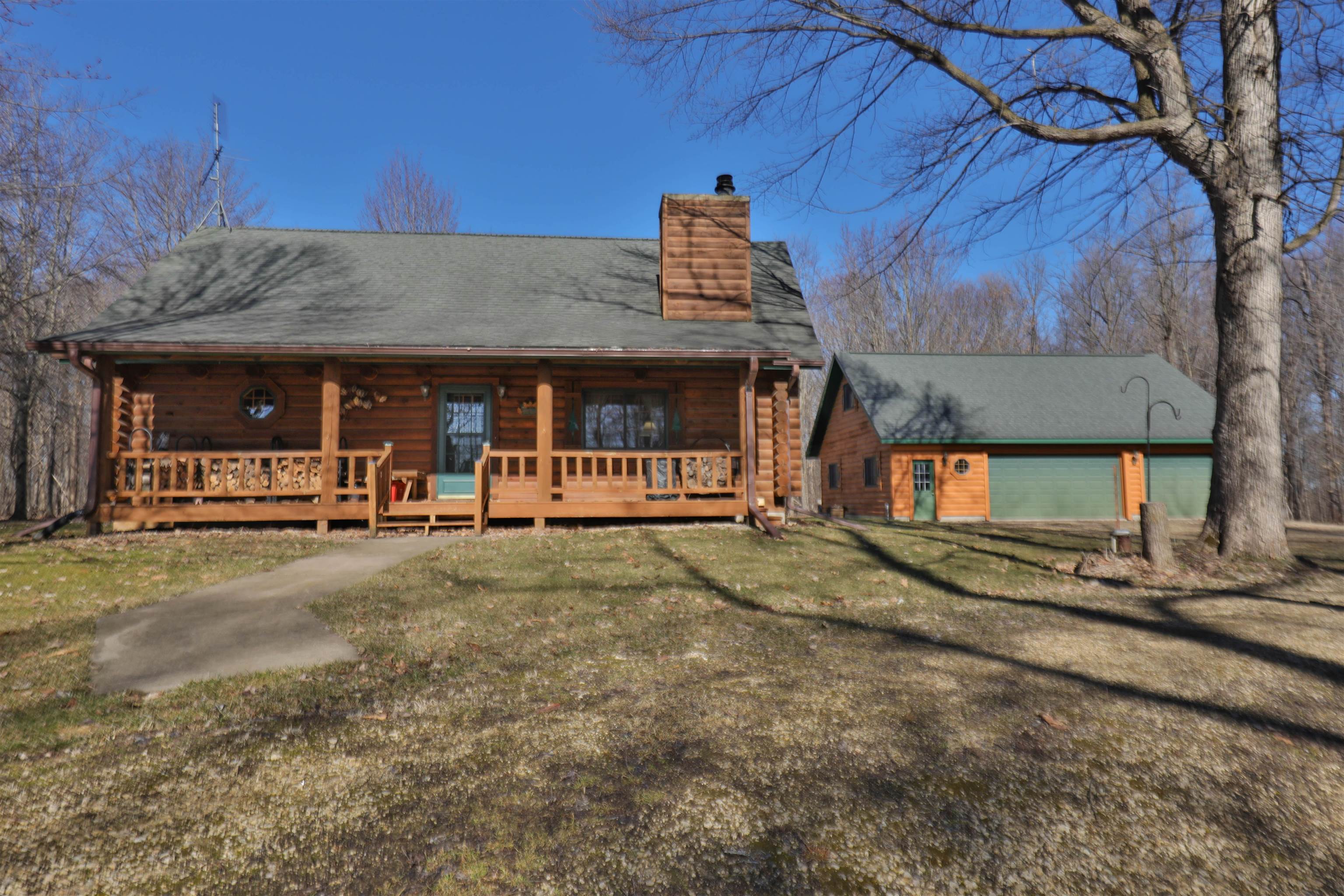 6582 Highway 33
