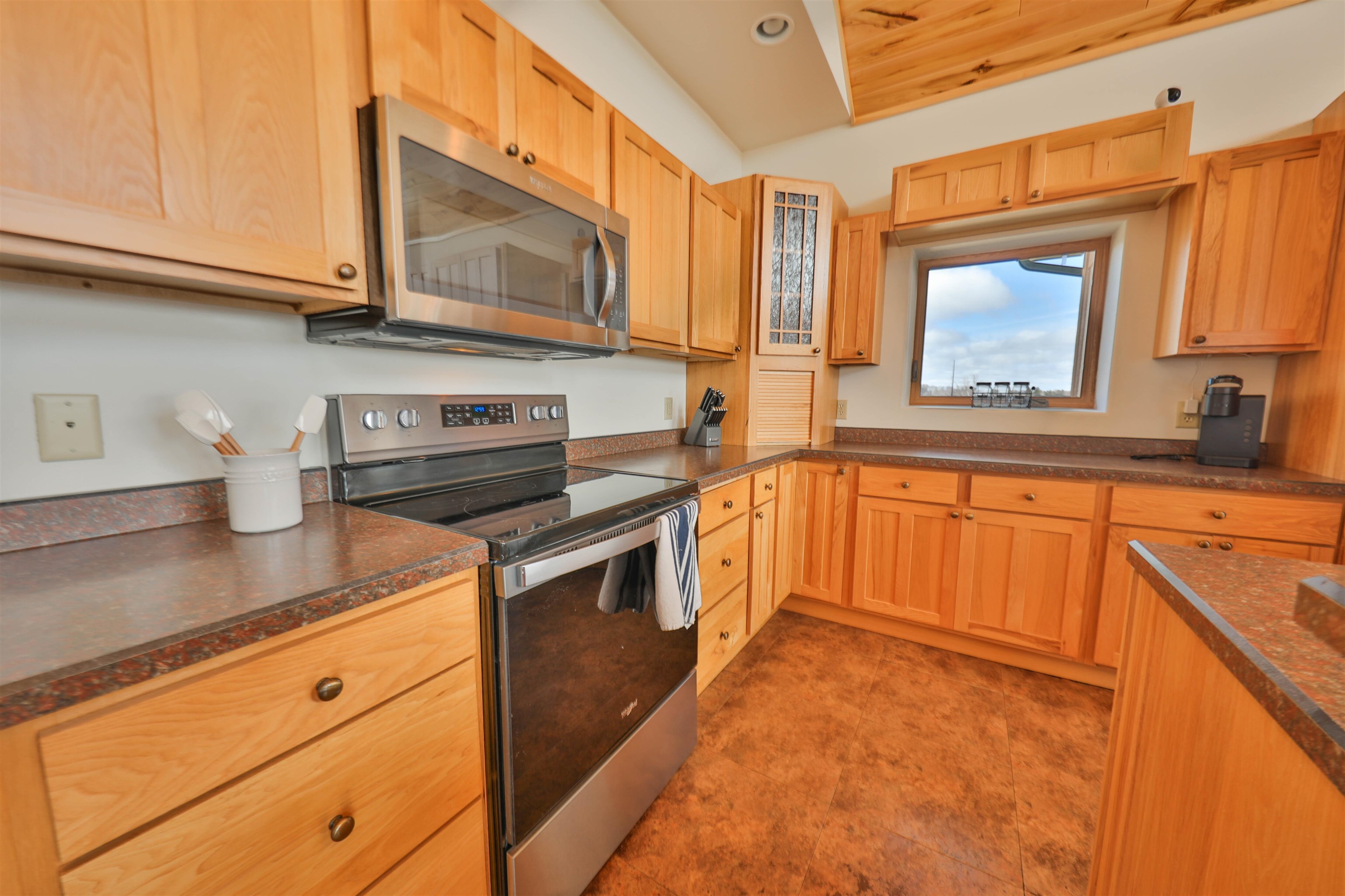 48324 Highway 112