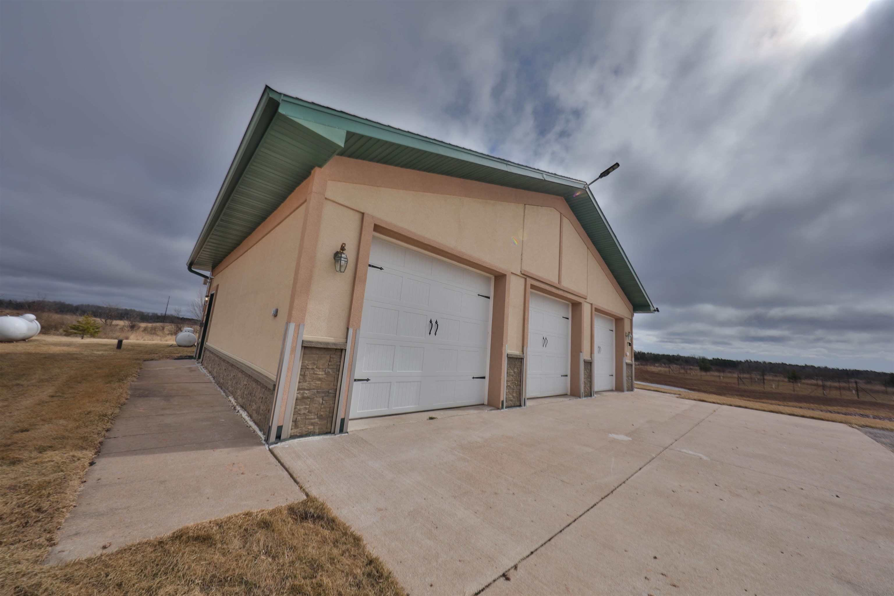 48324 Highway 112