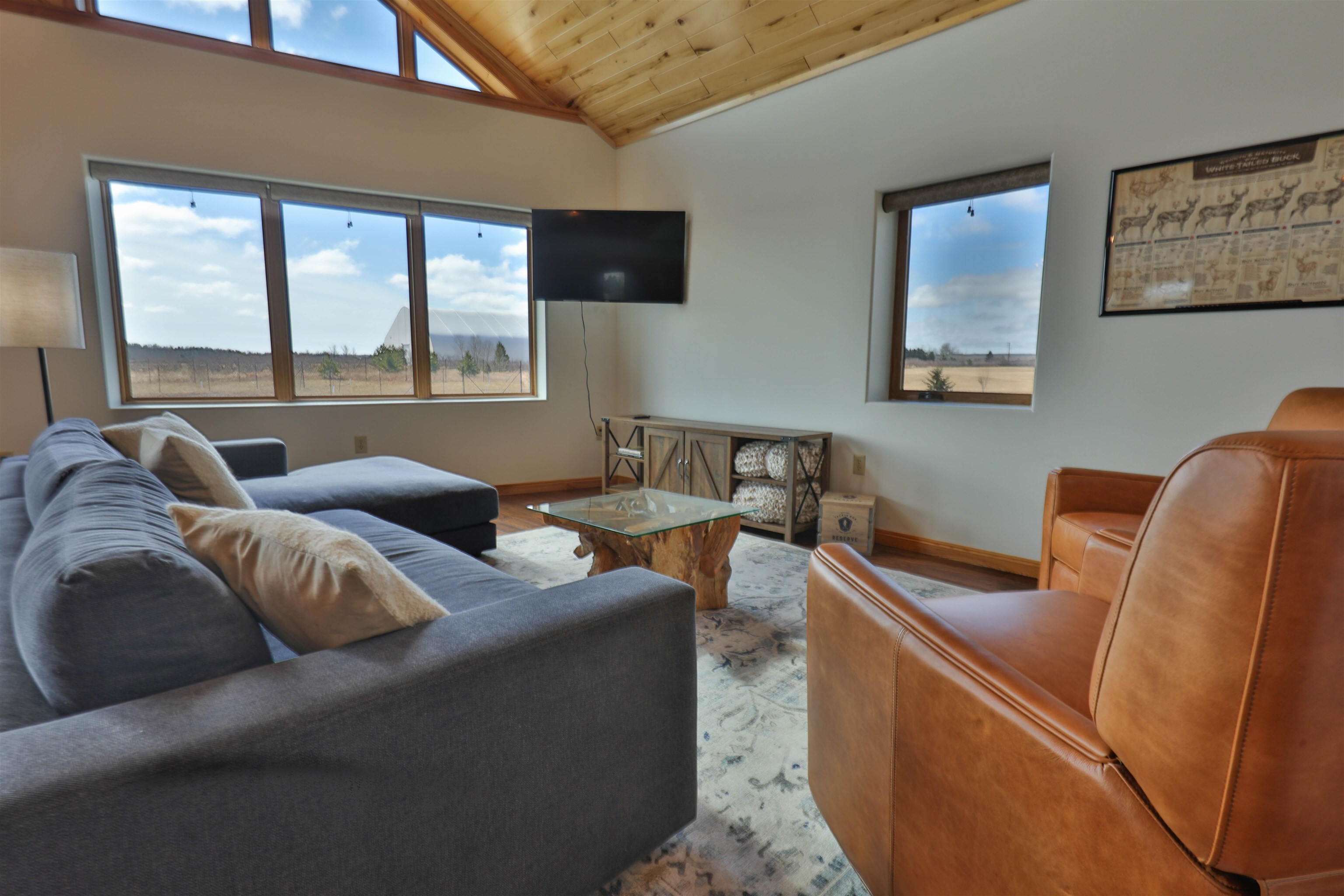 48324 Highway 112