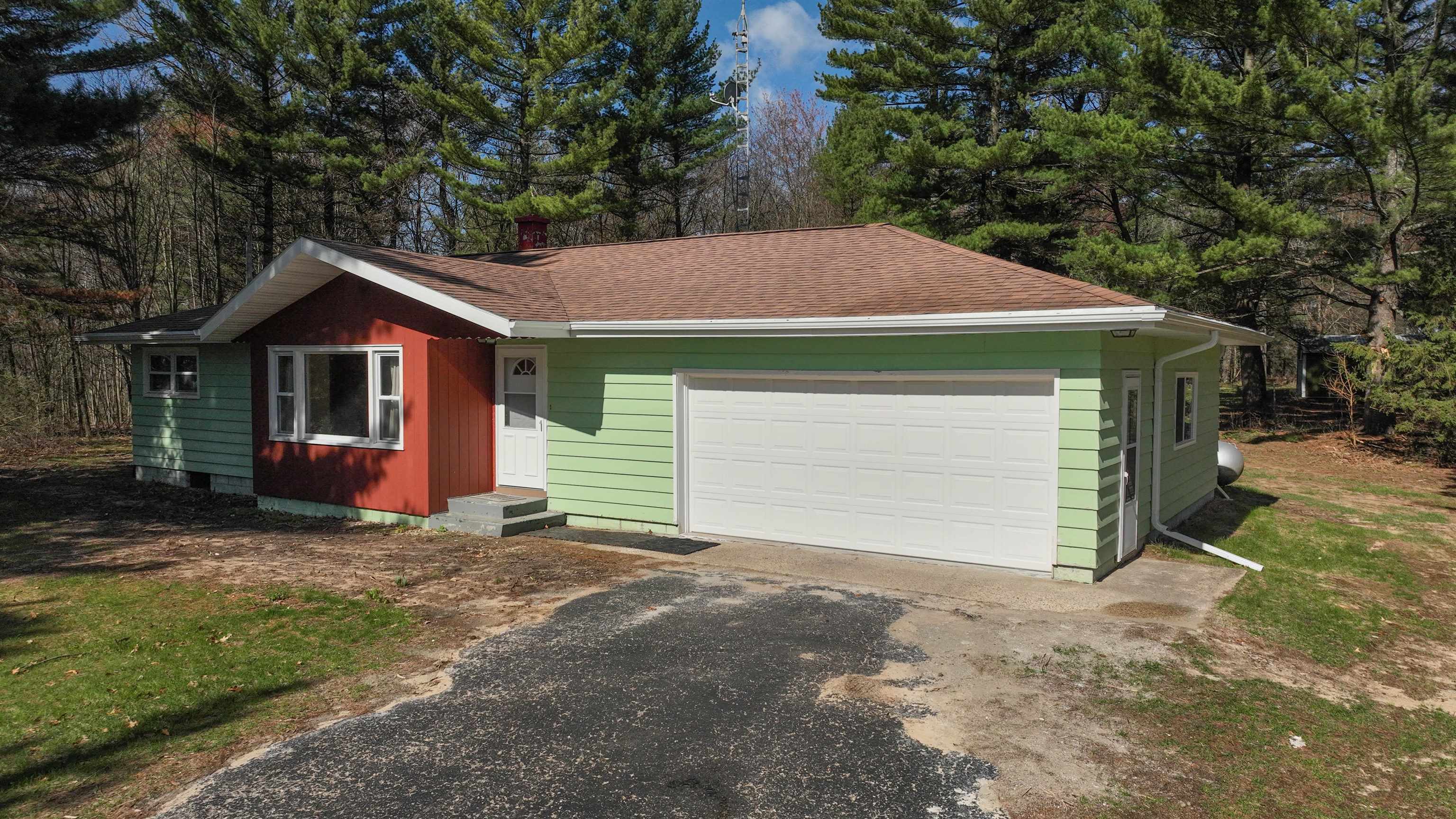 2989 Highway 13