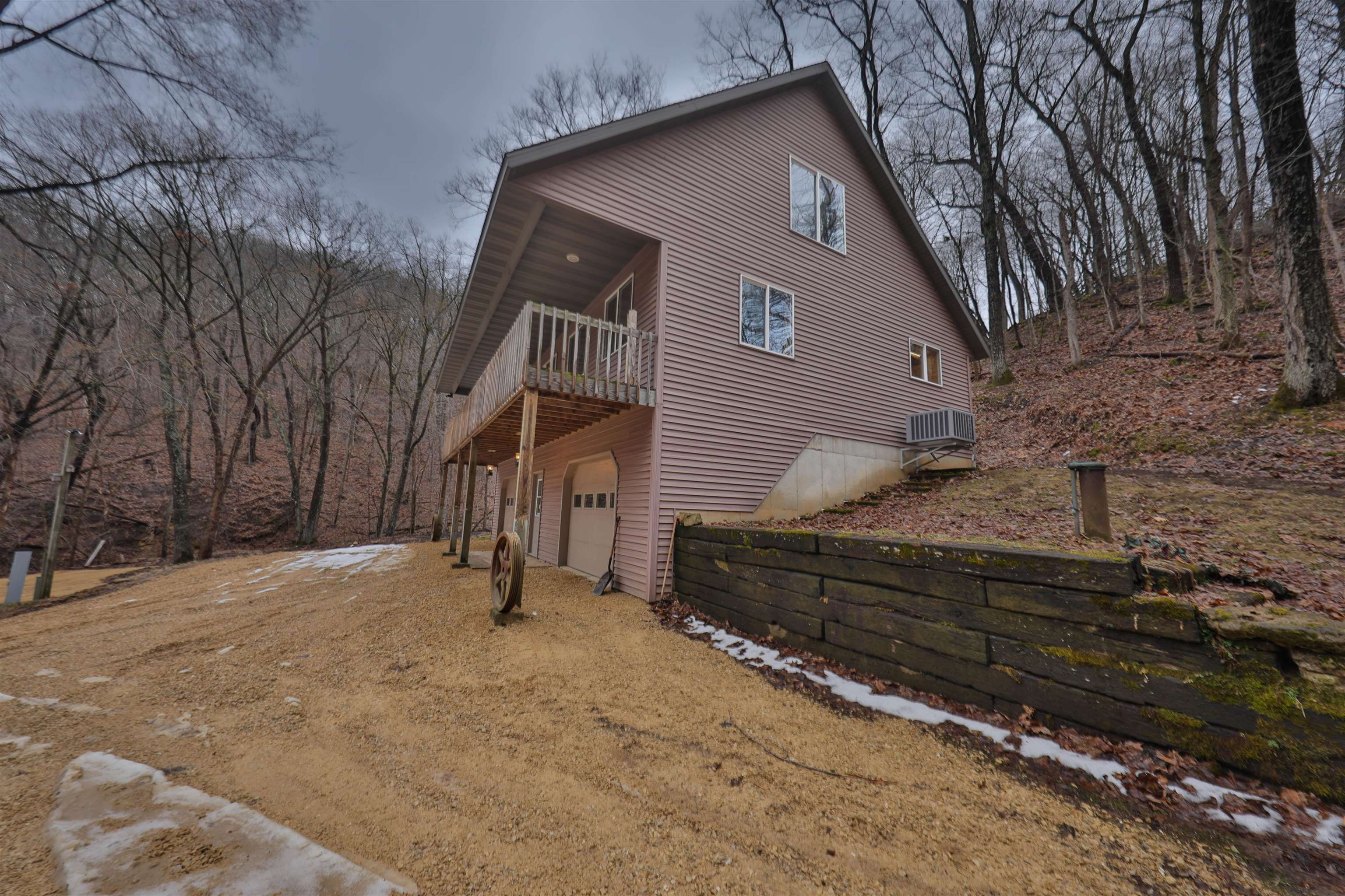 S7437 Forest Lane