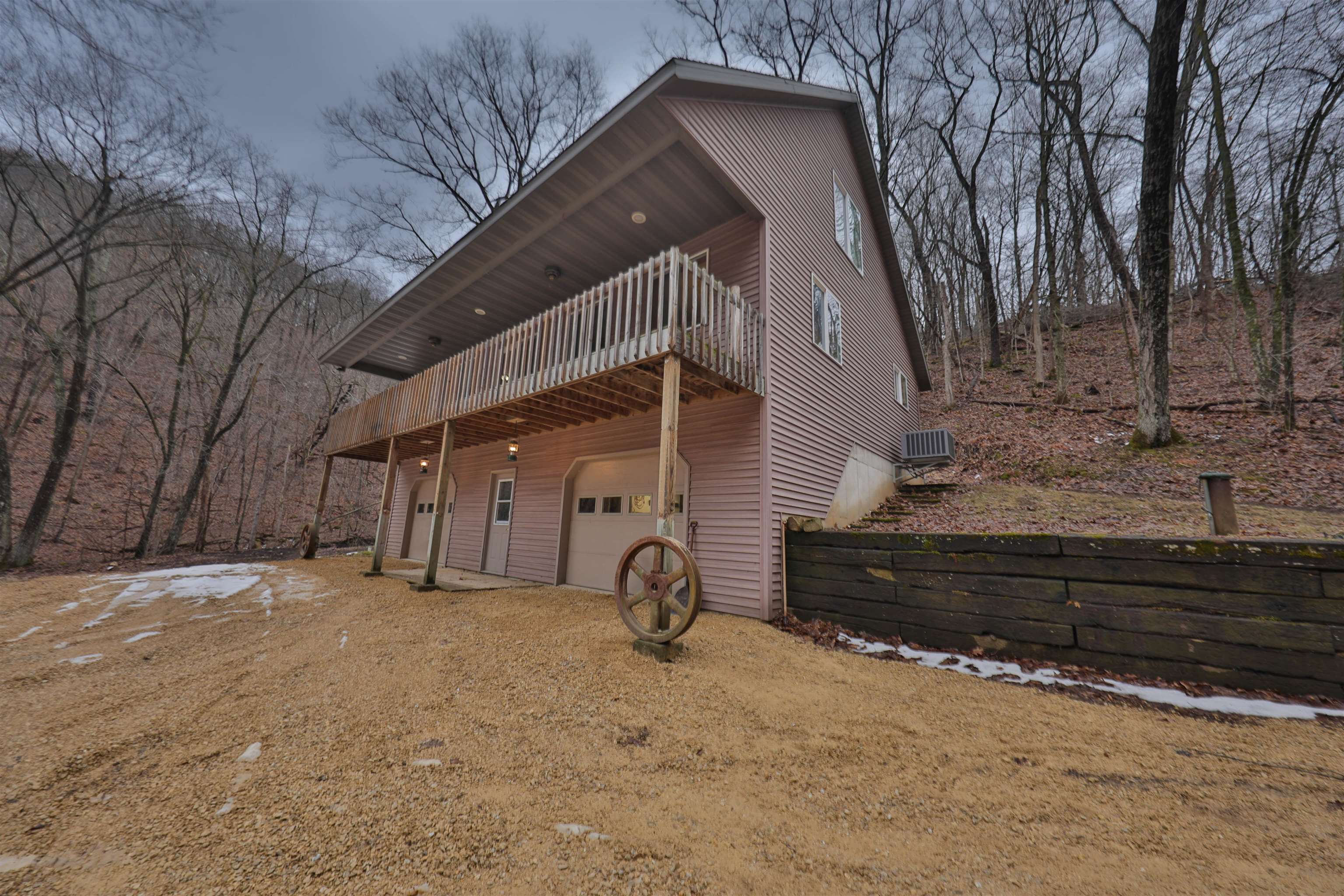 S7437 Forest Lane