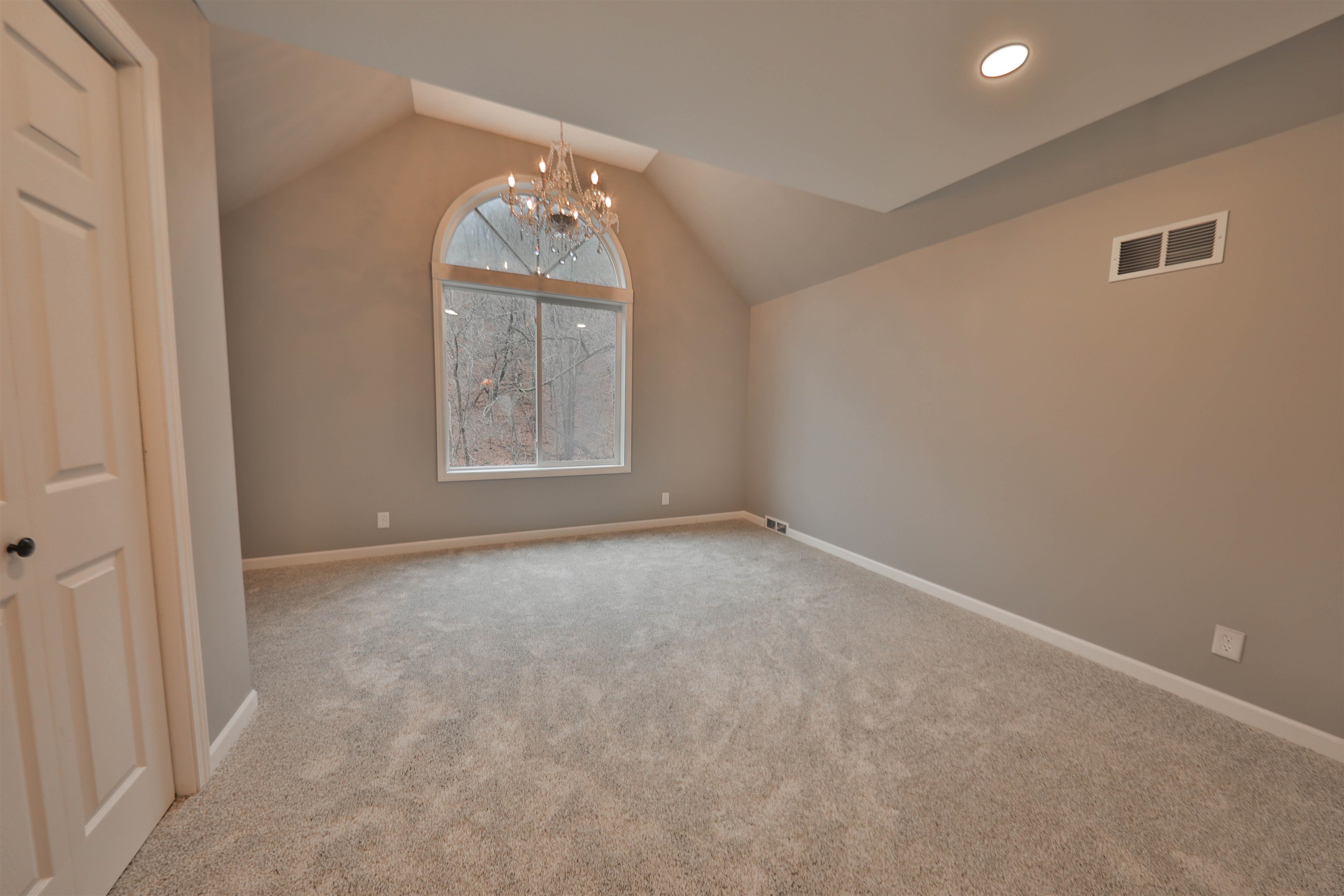 S7437 Forest Lane
