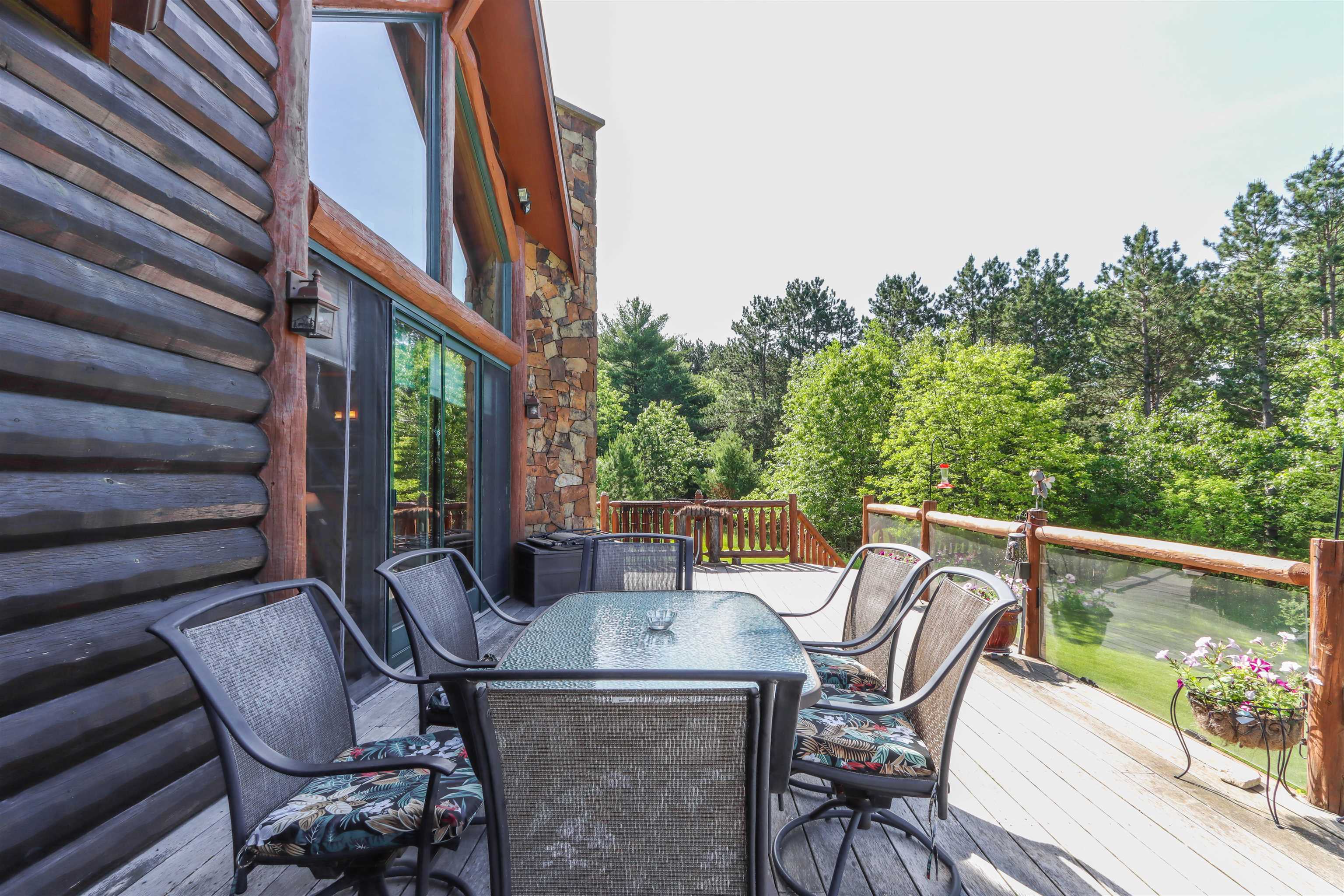 469 County Road I