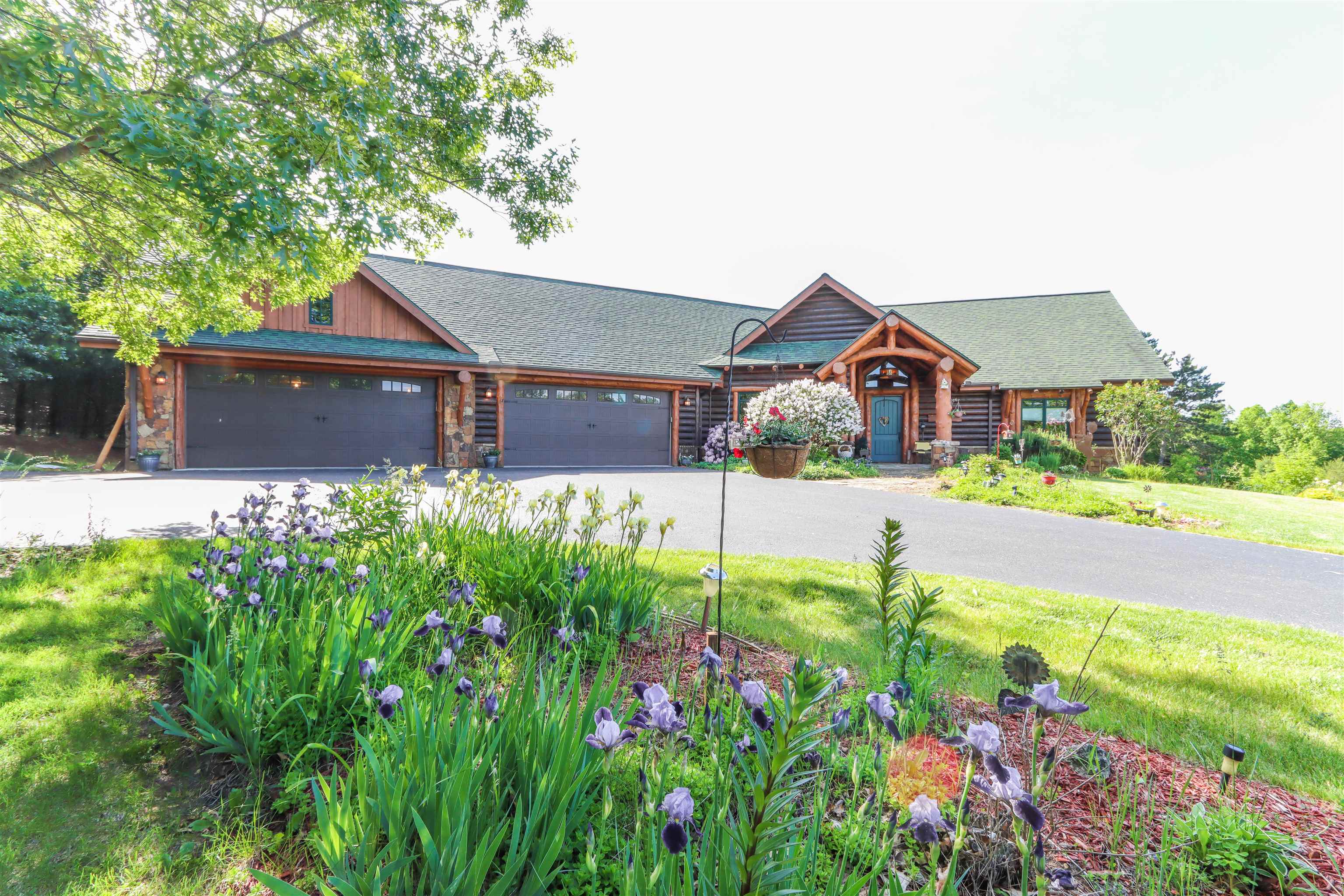 469 County Road I