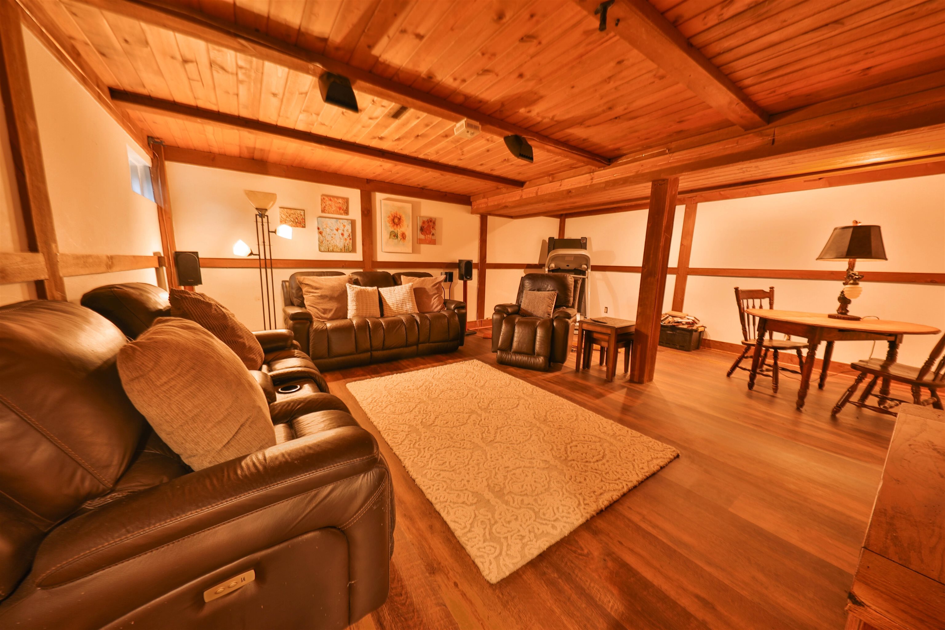 16850 Hood Hollow Lane