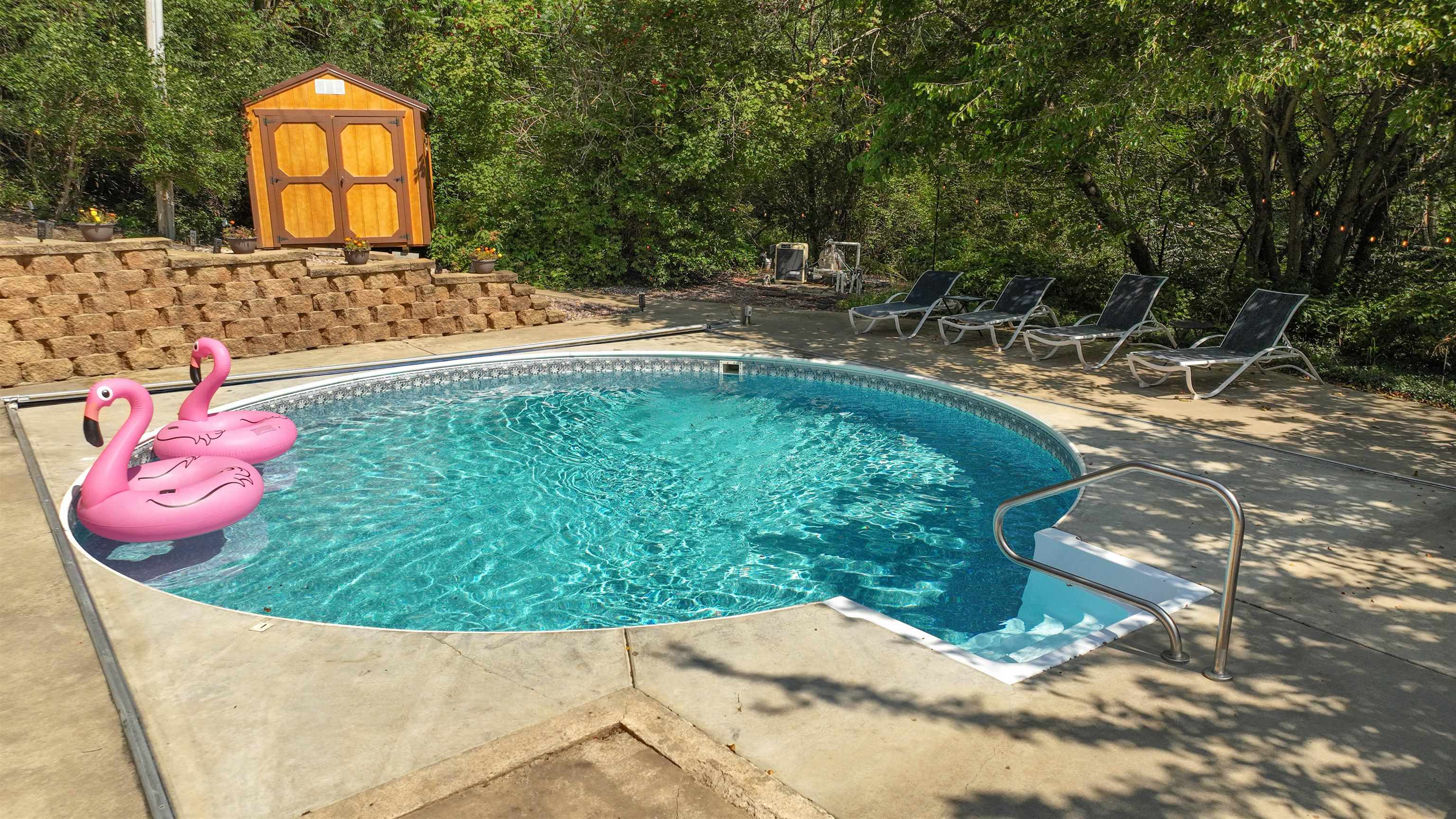 16850 Hood Hollow Lane