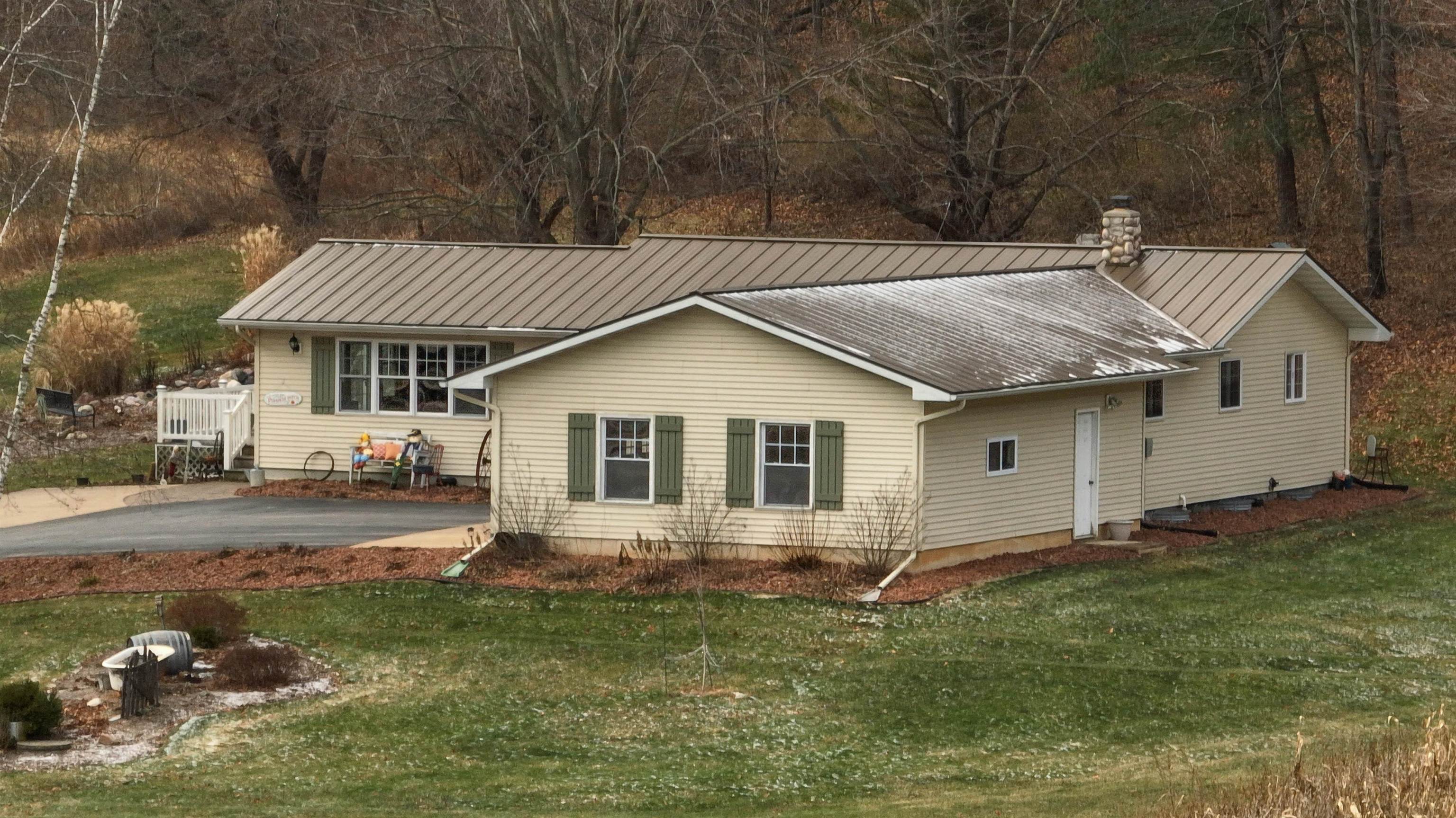 W9526 Jones Road