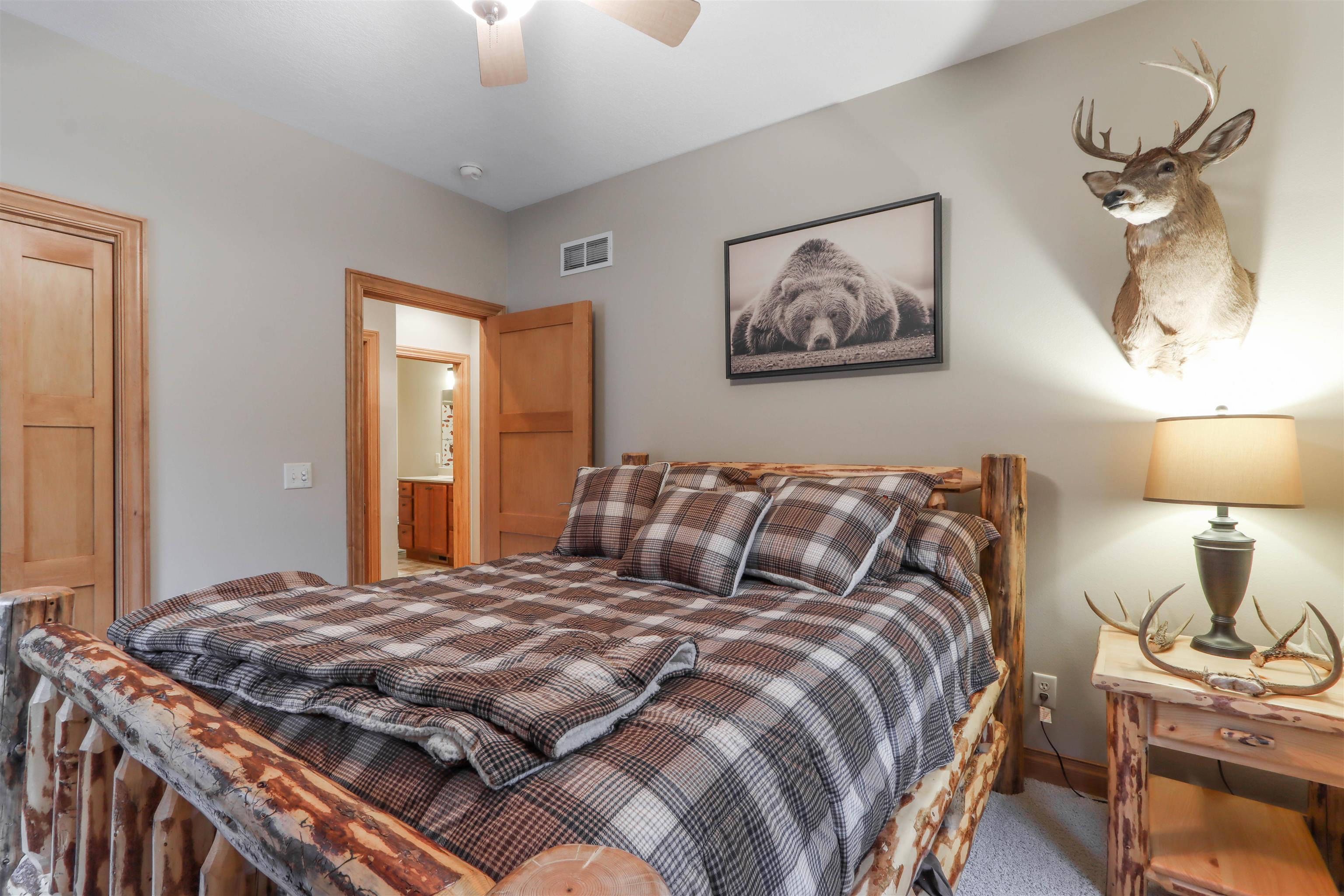 W4447 44th Street